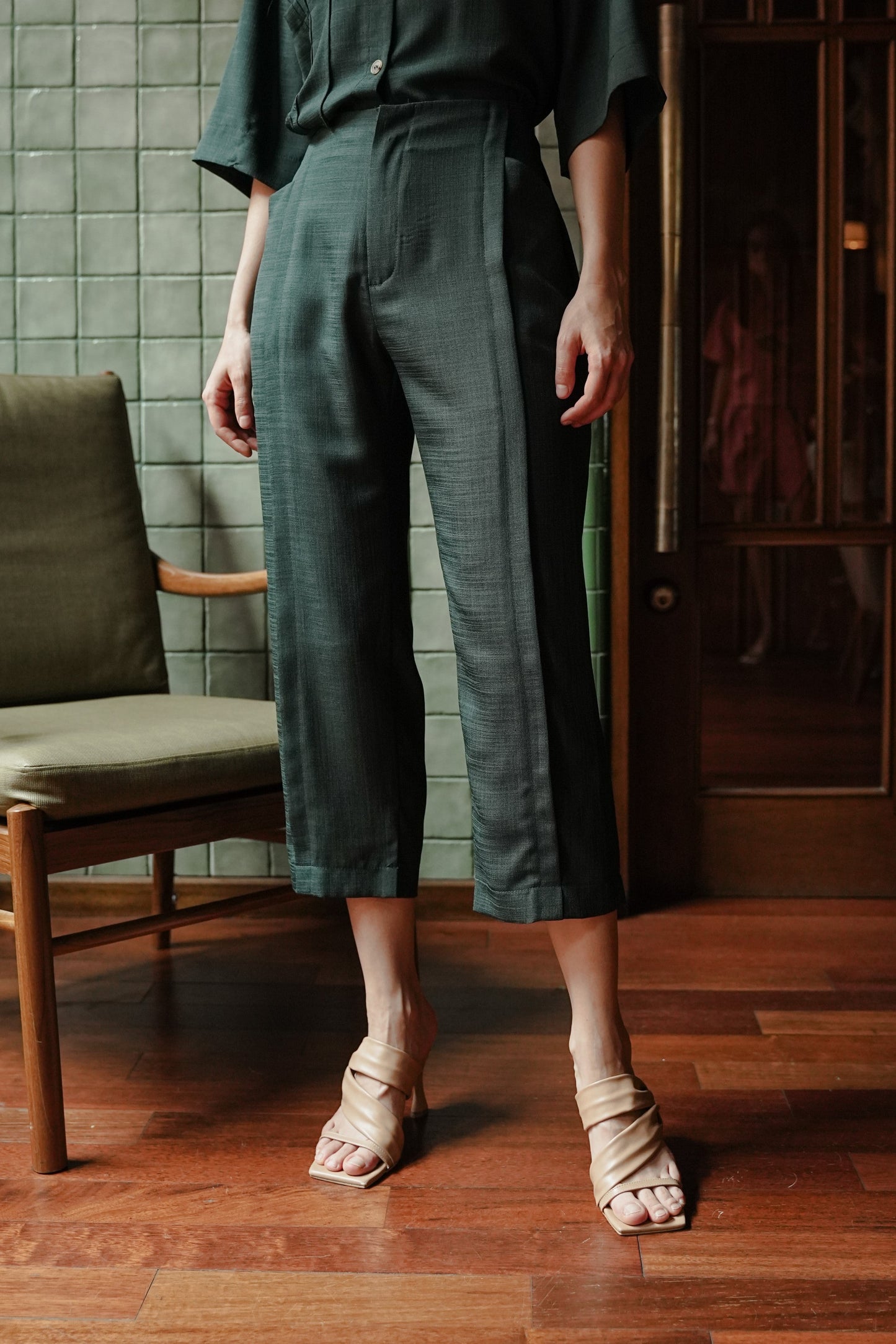 DEFECT 10% - SWORD PANTS IN WREATH