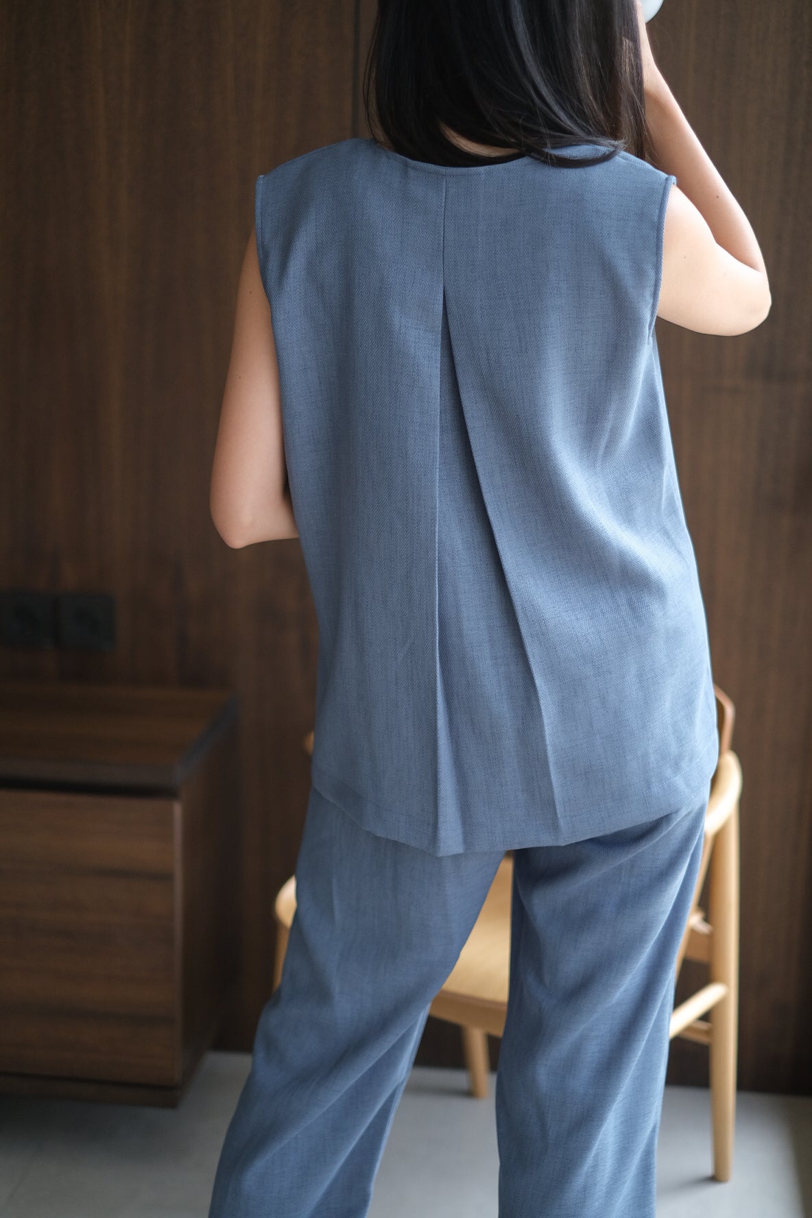 HONORE VEST IN CASHMERE BLUE