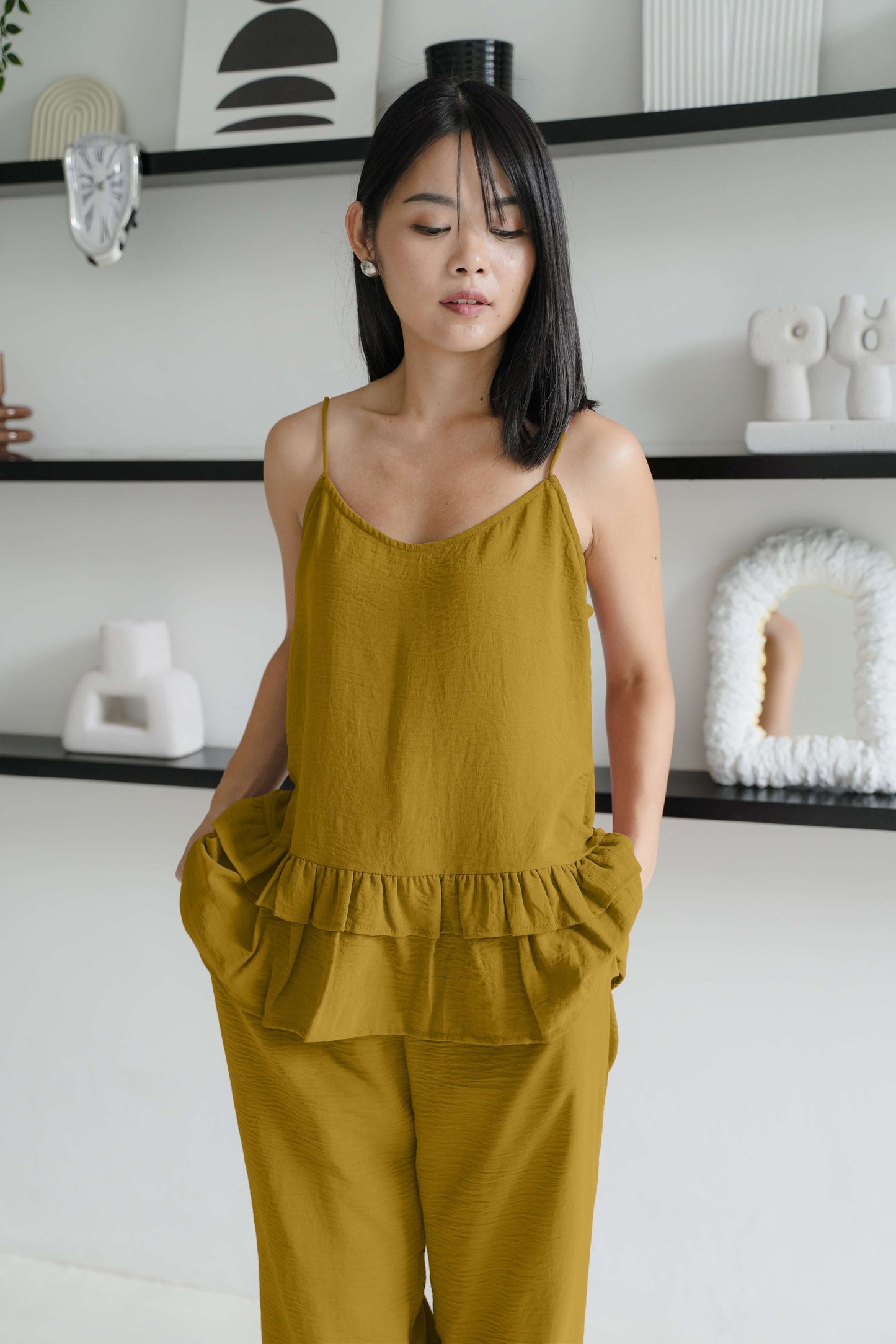 DEFECT 10% - SOOYA TANK IN LEEK