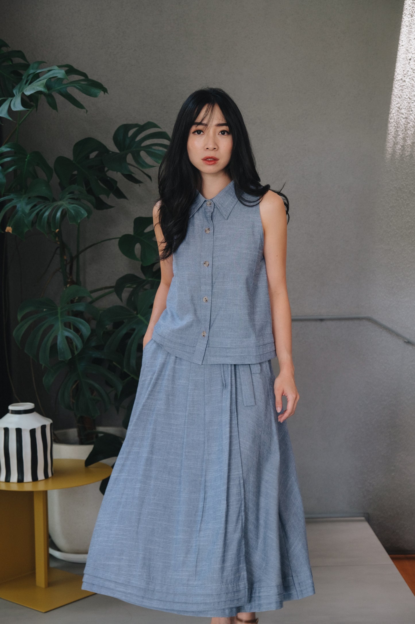 MIA TOP IN COSMIC