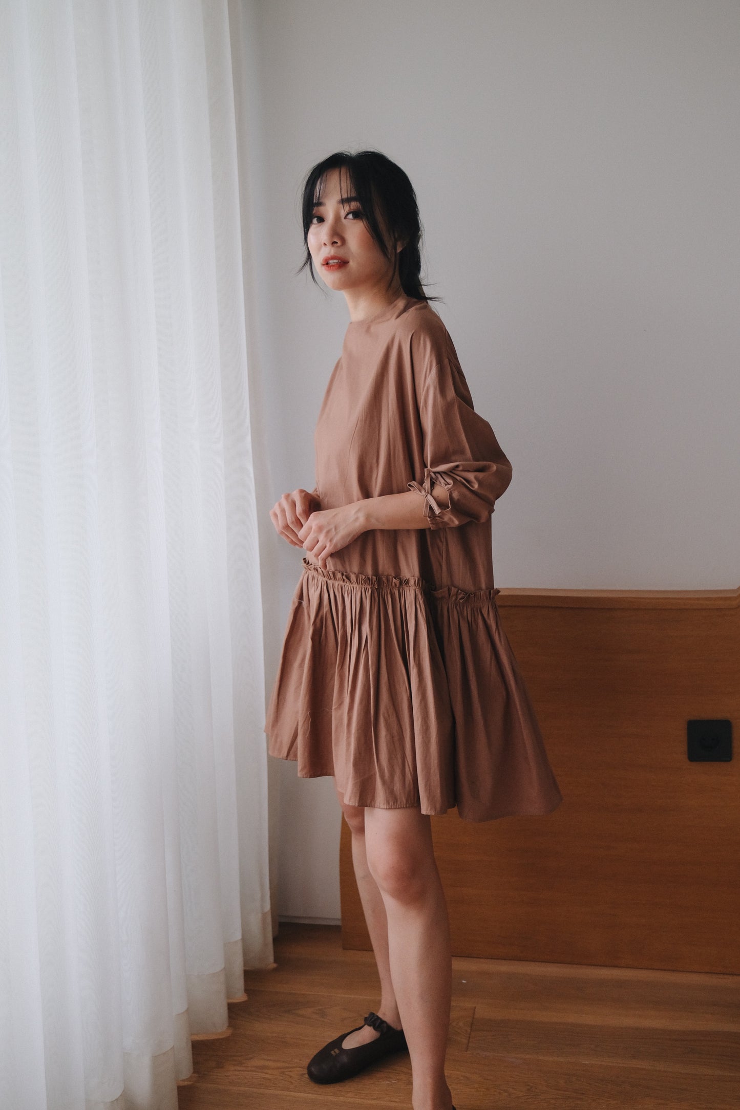 MARGO DRESS IN WALNUT