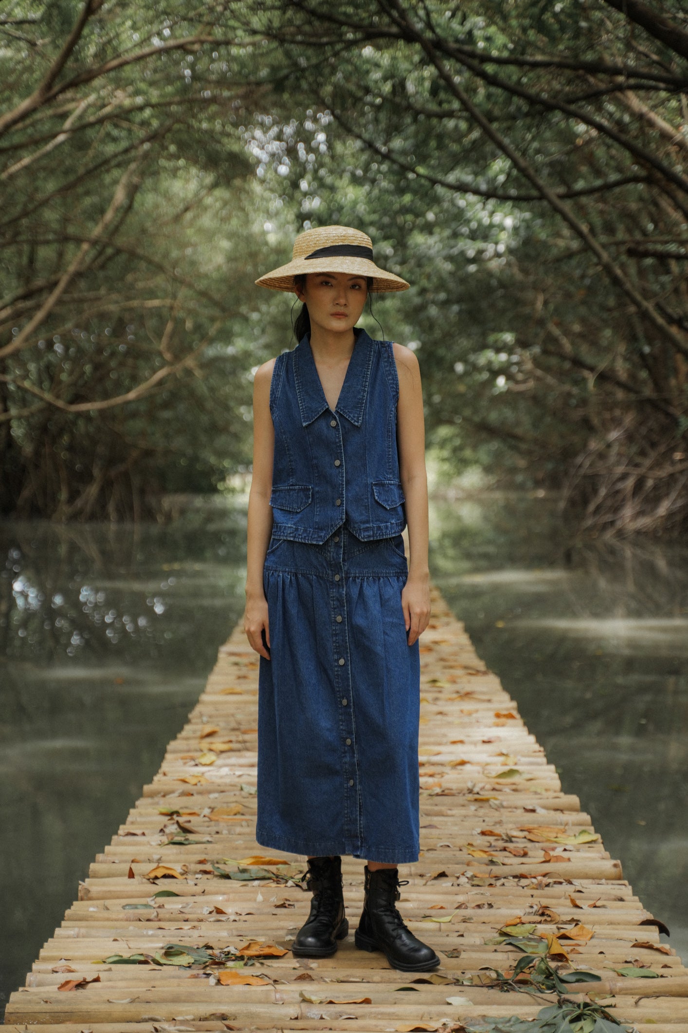 RAE SKIRT IN WESTPORT BLUE