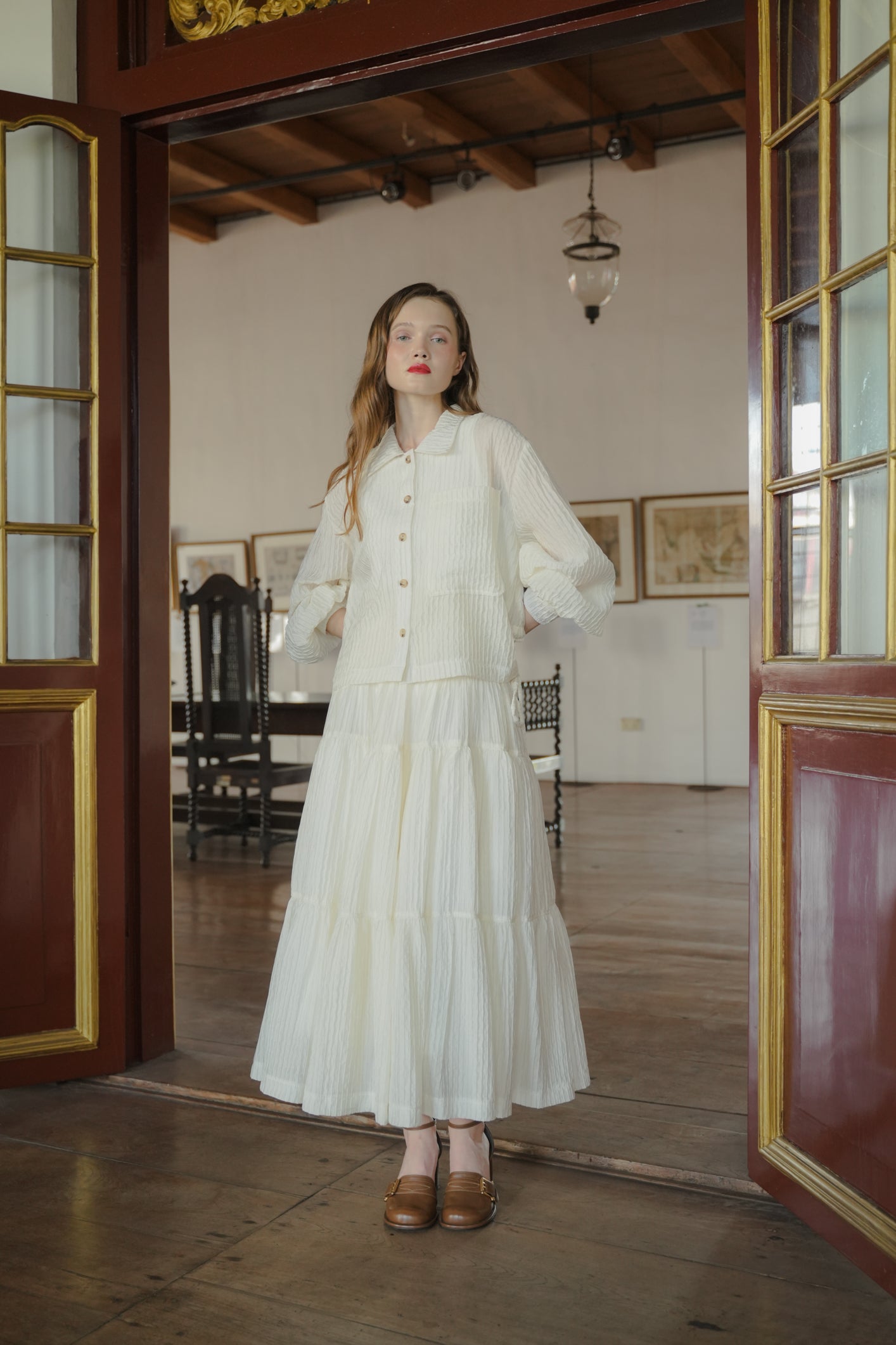 SET - HAEIN HYUN JIWOON IN PEARL WHITE