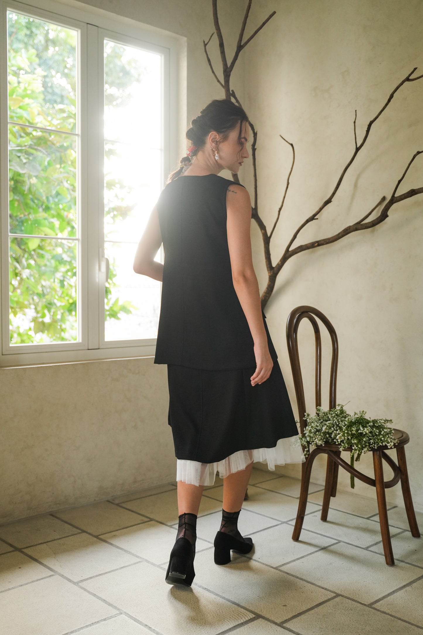 BREE TOP IN DEEP BLACK