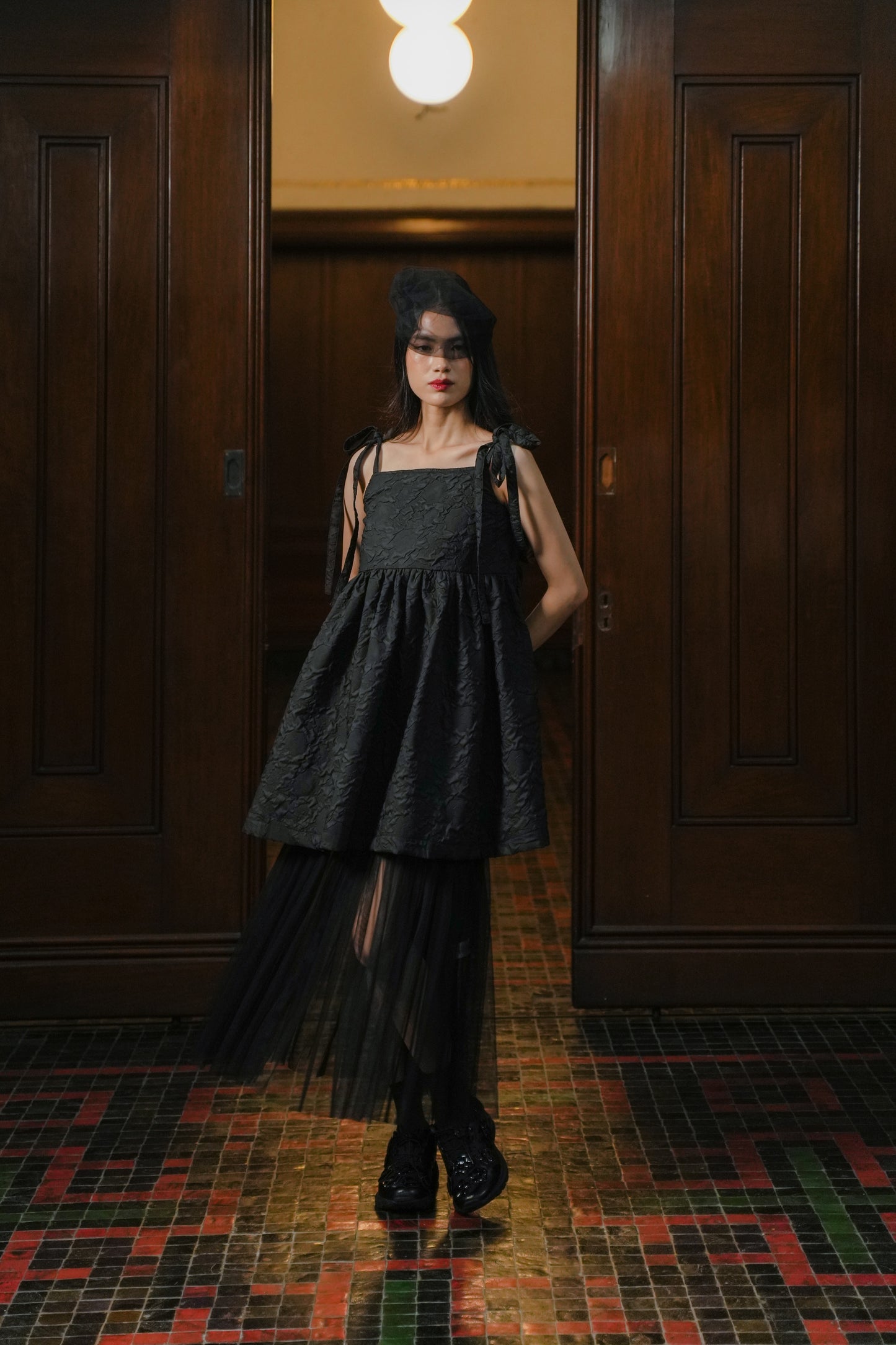 CHARLOTTE TANK IN BLACKSWAN
