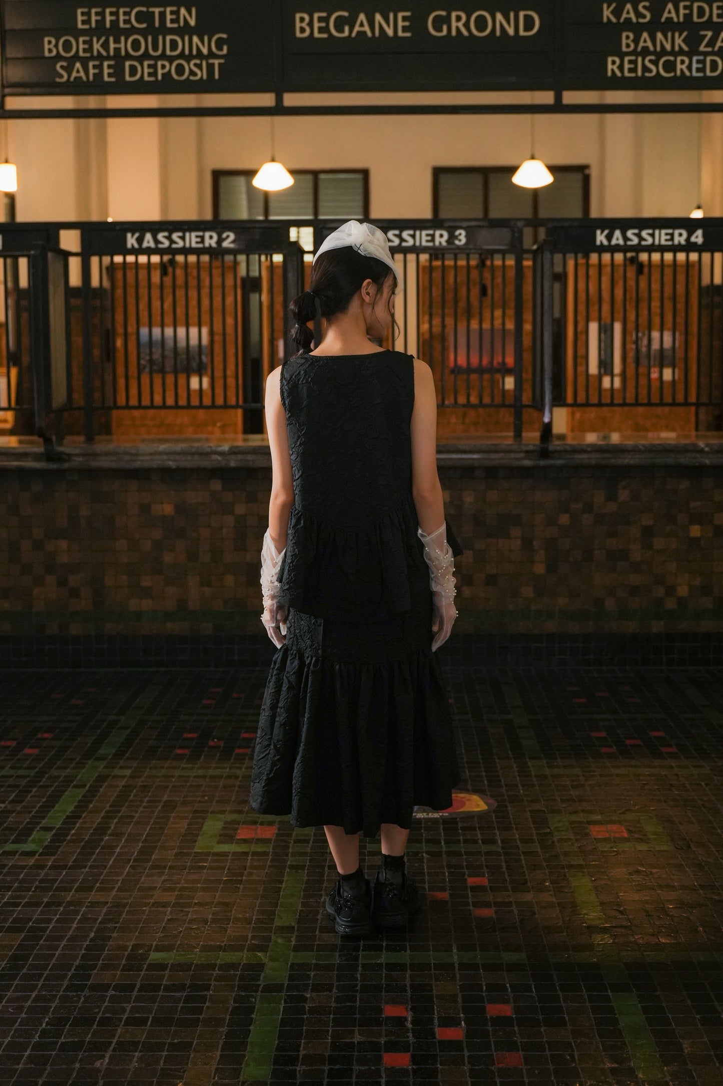 RENE TOP IN BLACKSWAN