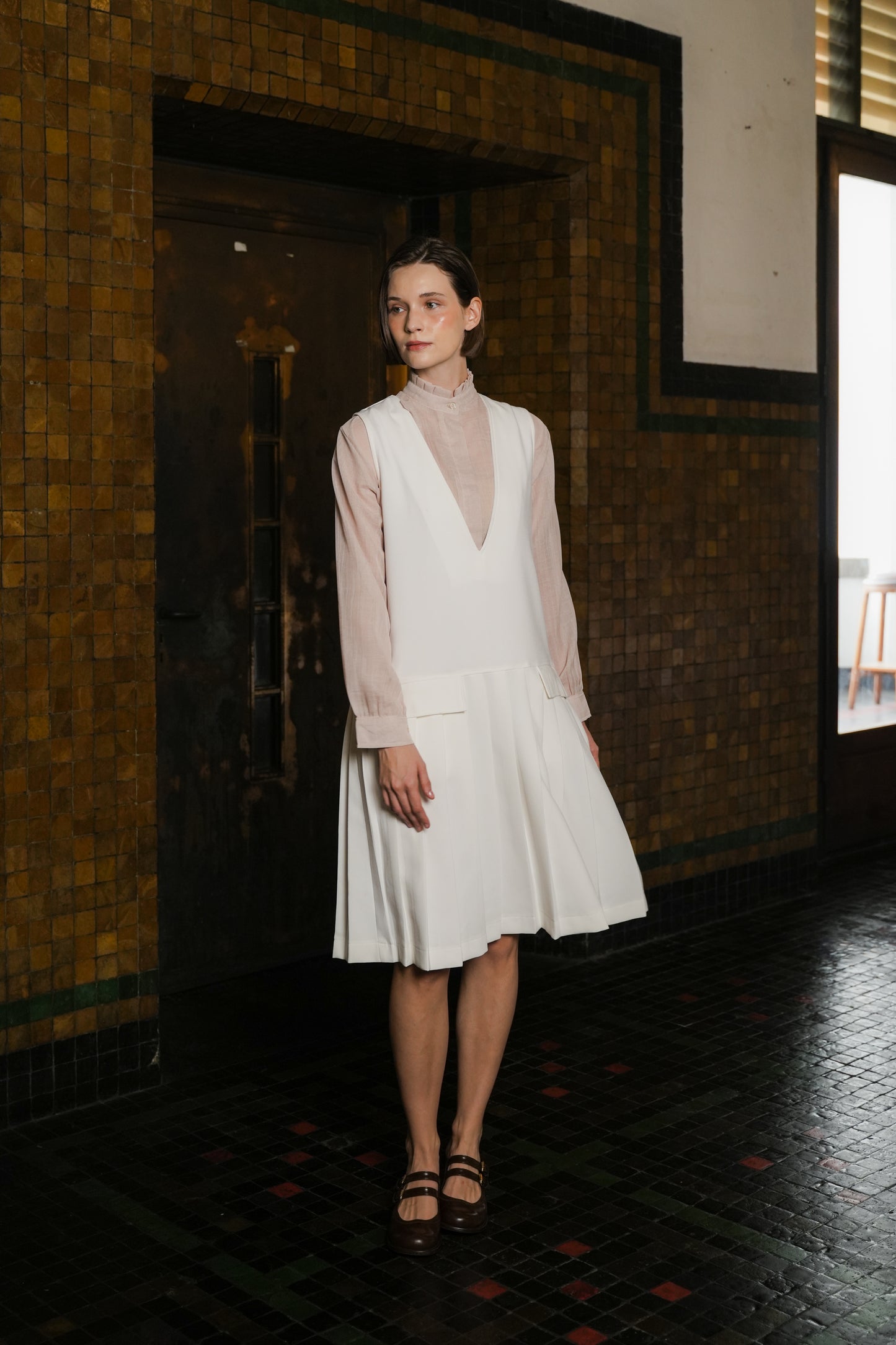 MANON TOP IN CHESTER TOWN