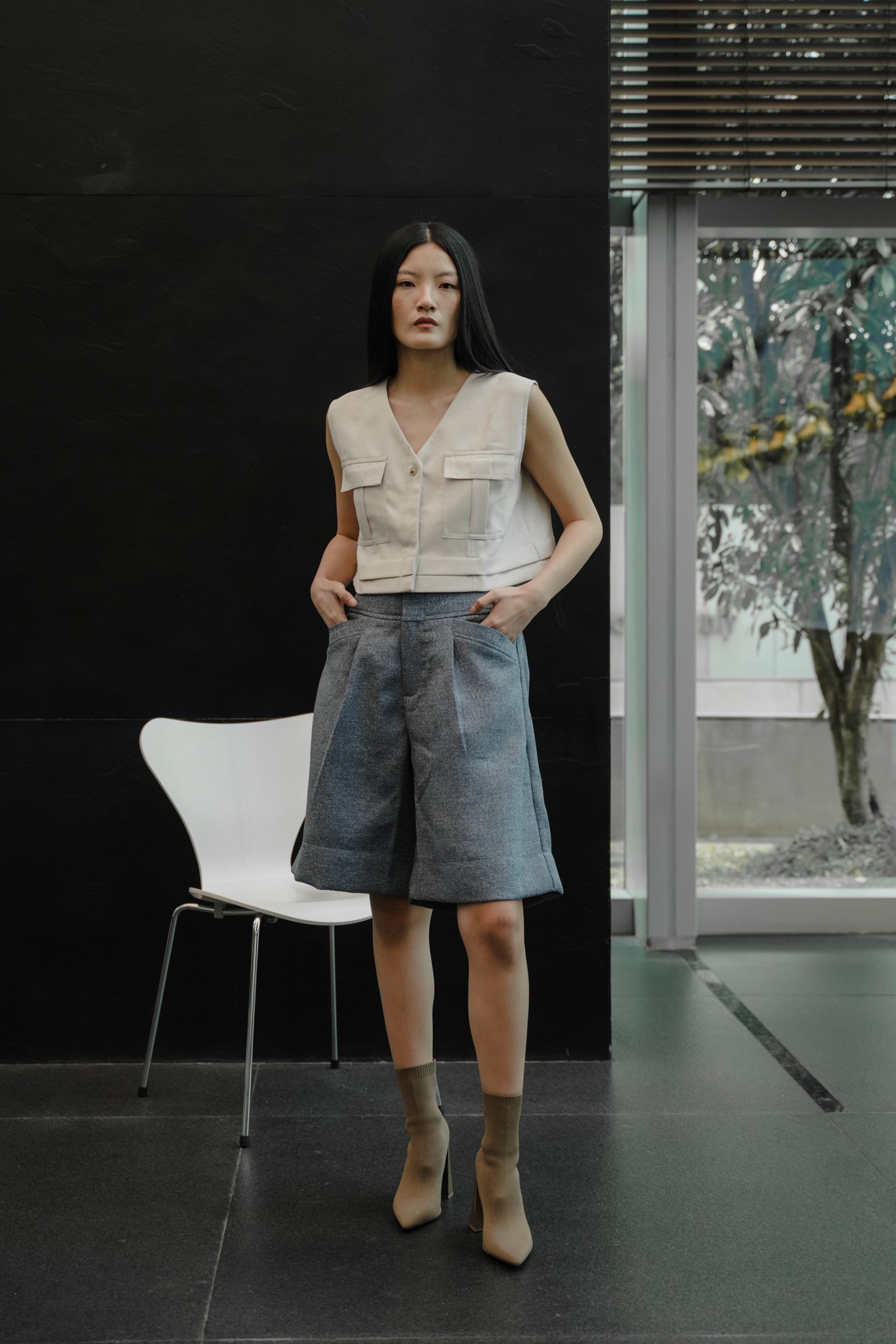 NAMI VEST IN HONEYDOE