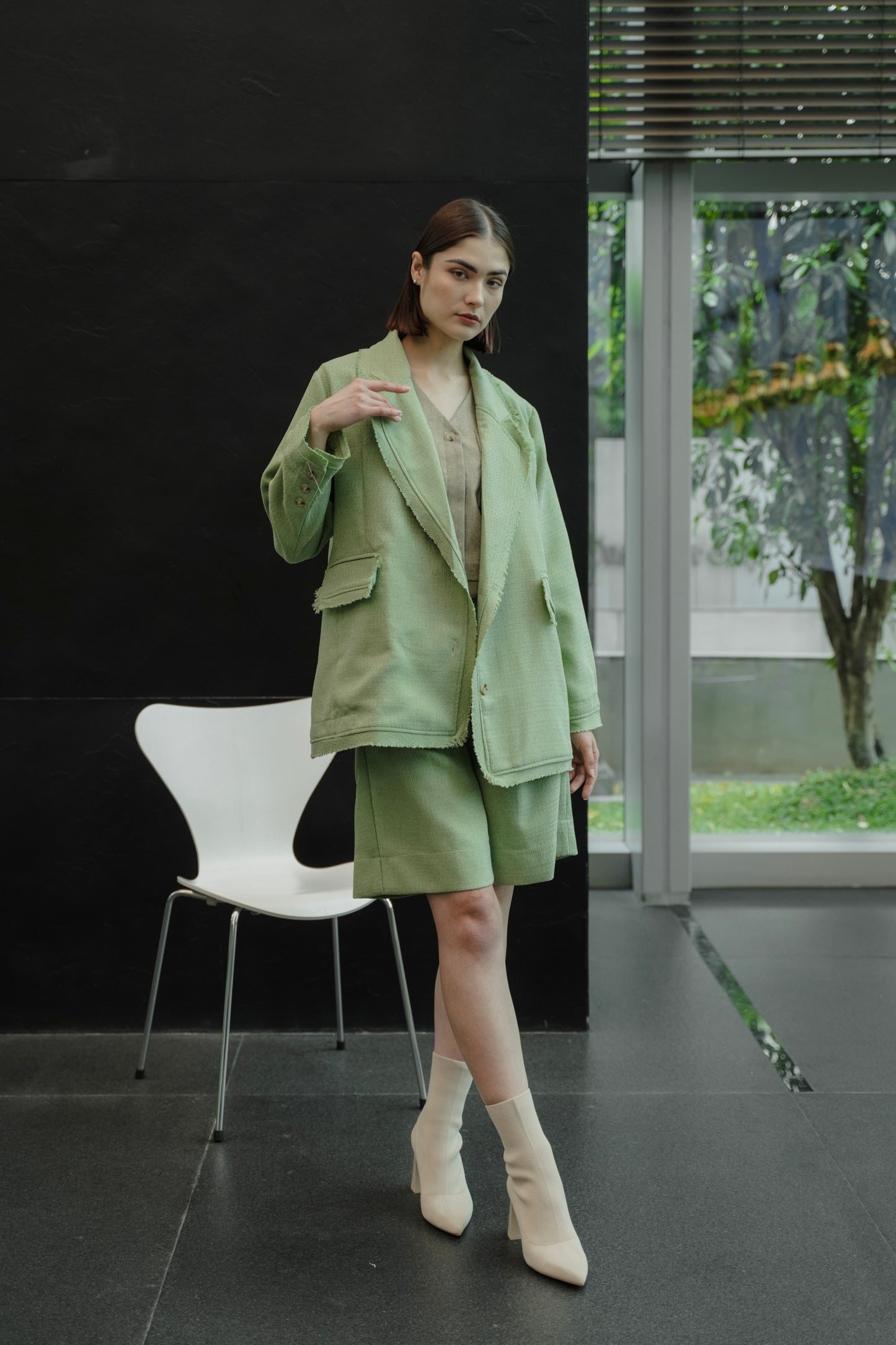 ELXIEL TWEED BLAZER IN RUSCUS