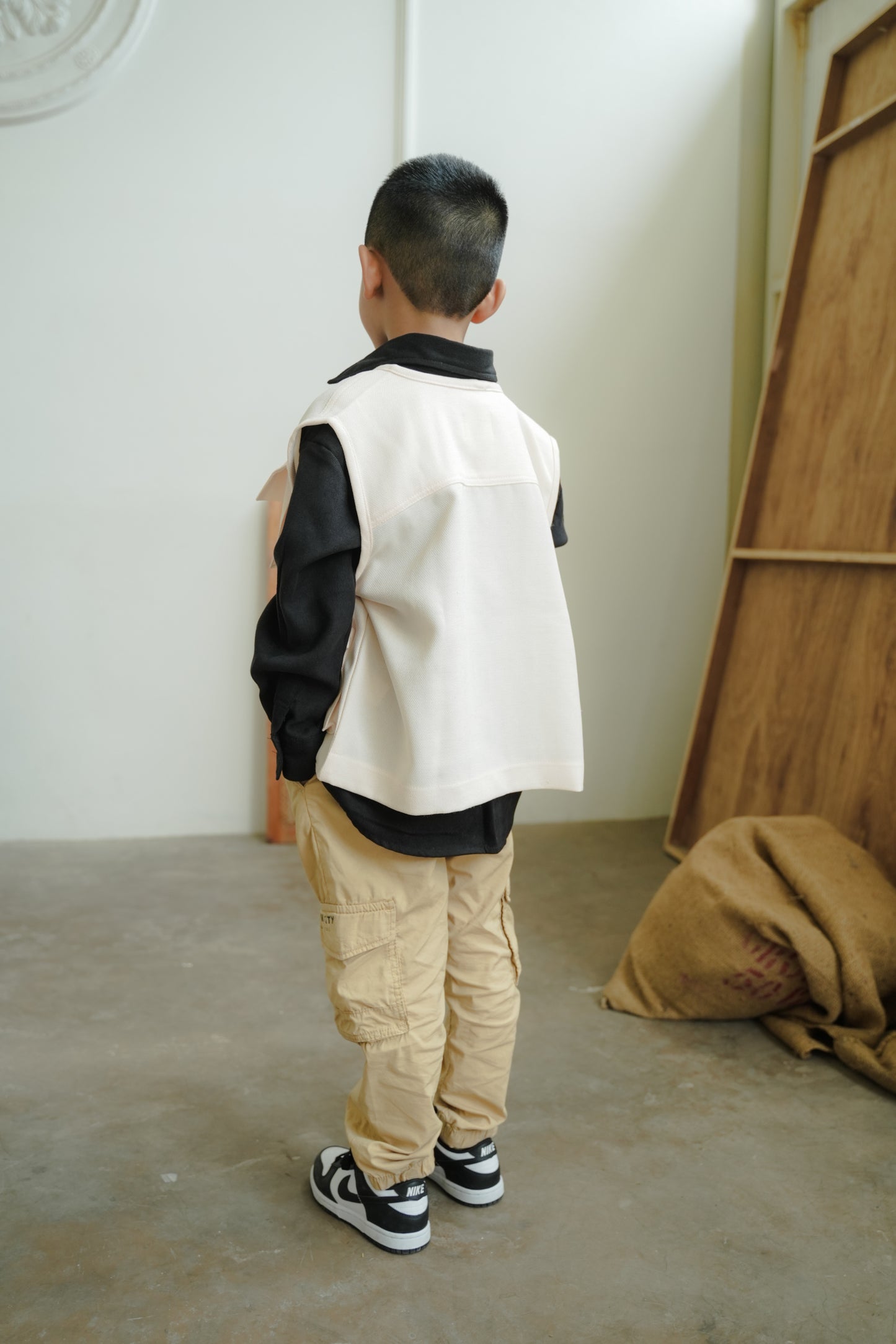 ARKET VEST JR IN CANOLLI
