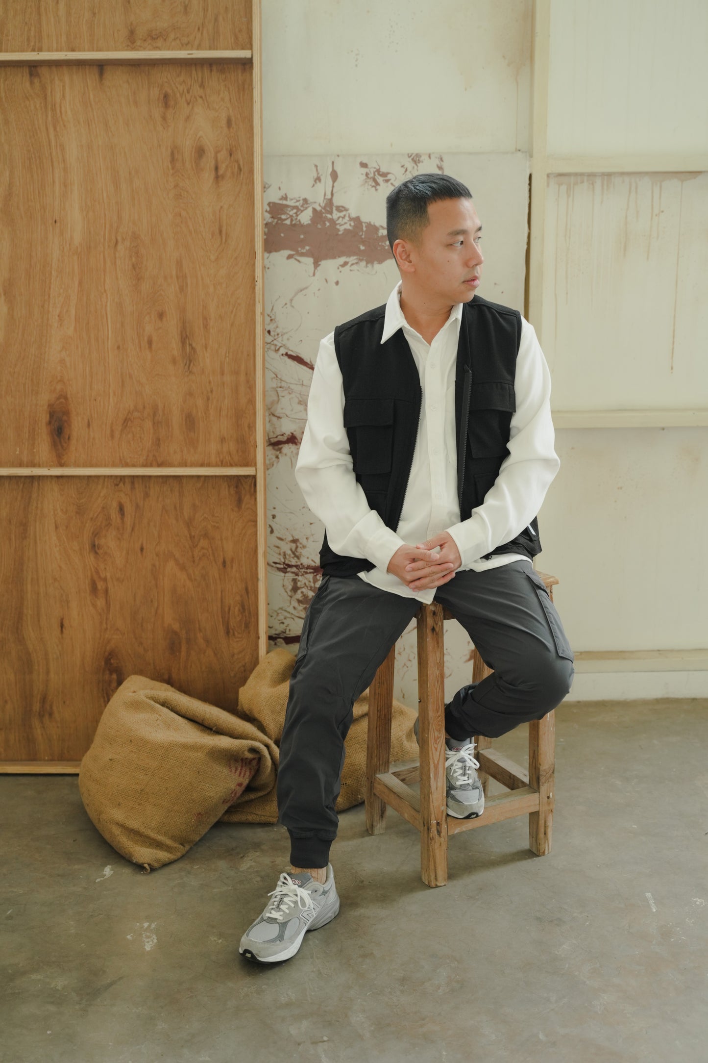 ARKET VEST IN DEEP BLACK