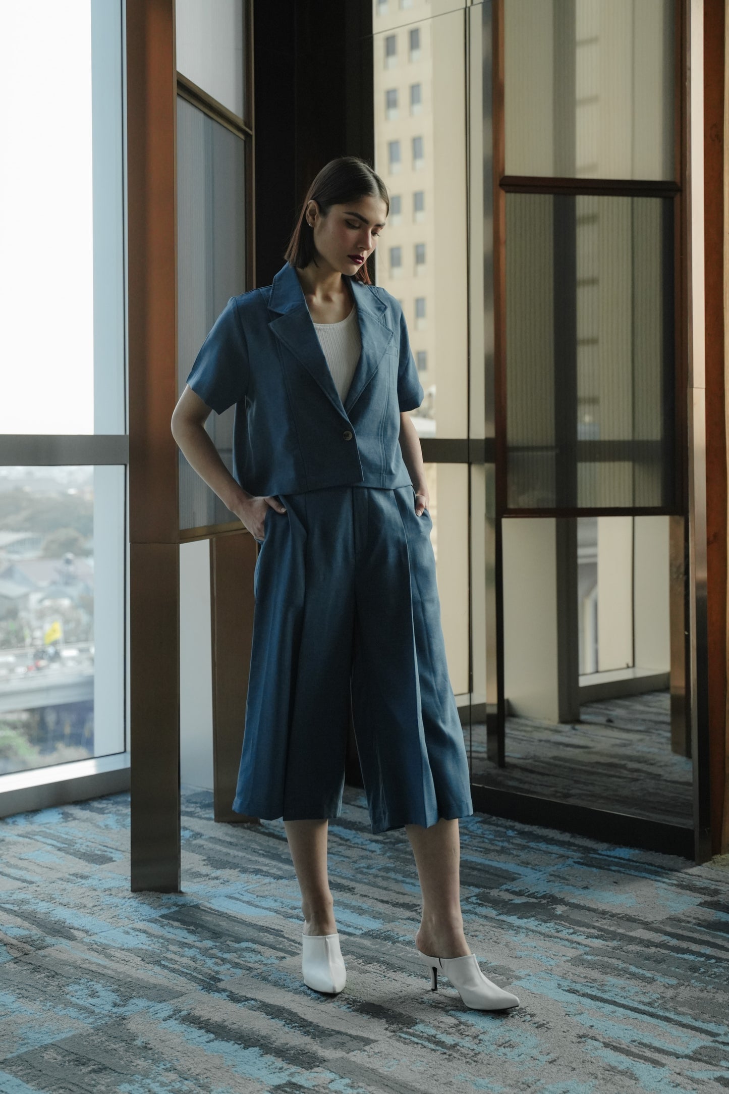 RUSSEL PANTS IN MIDNIGHT SAPHIRE