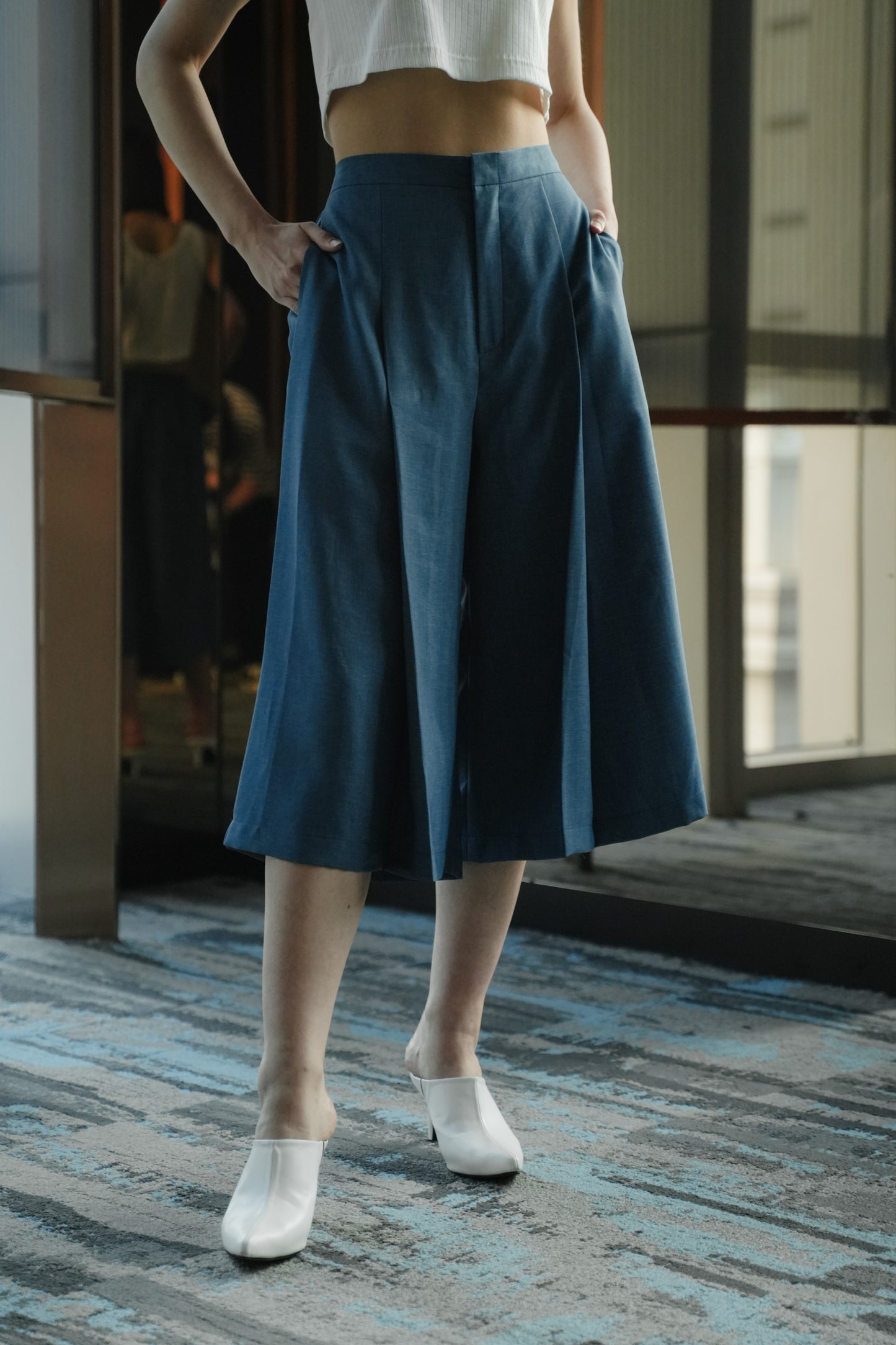 SET - REESE RUSSEL IN MIDNIGHT SAPHIRE