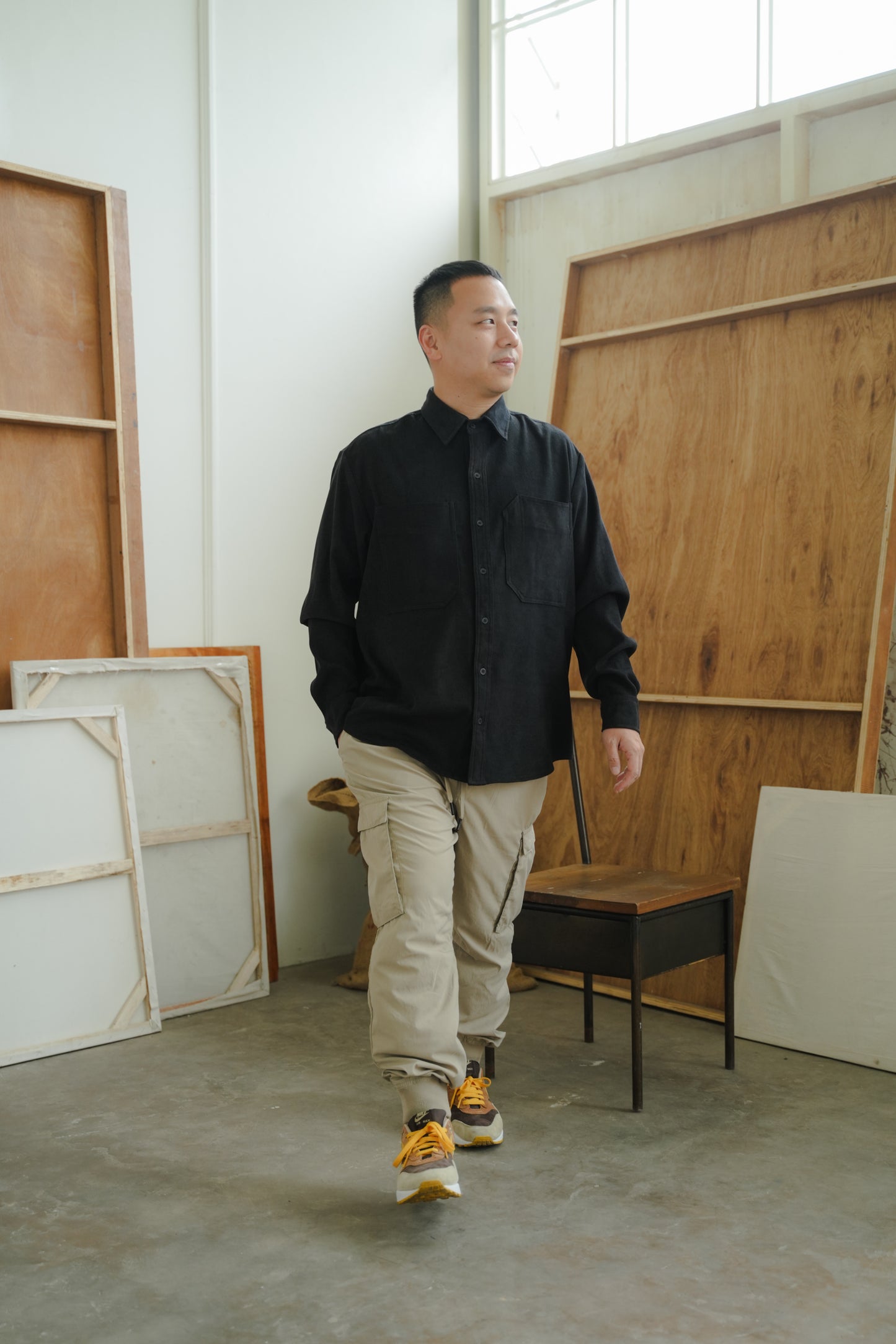 EBISU SHIRT IN LONG BLACK