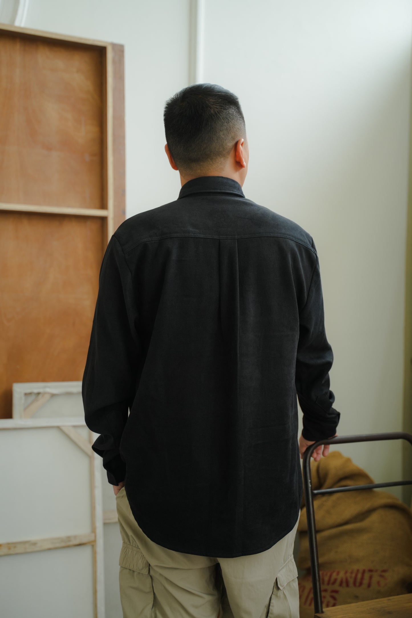 EBISU SHIRT IN LONG BLACK