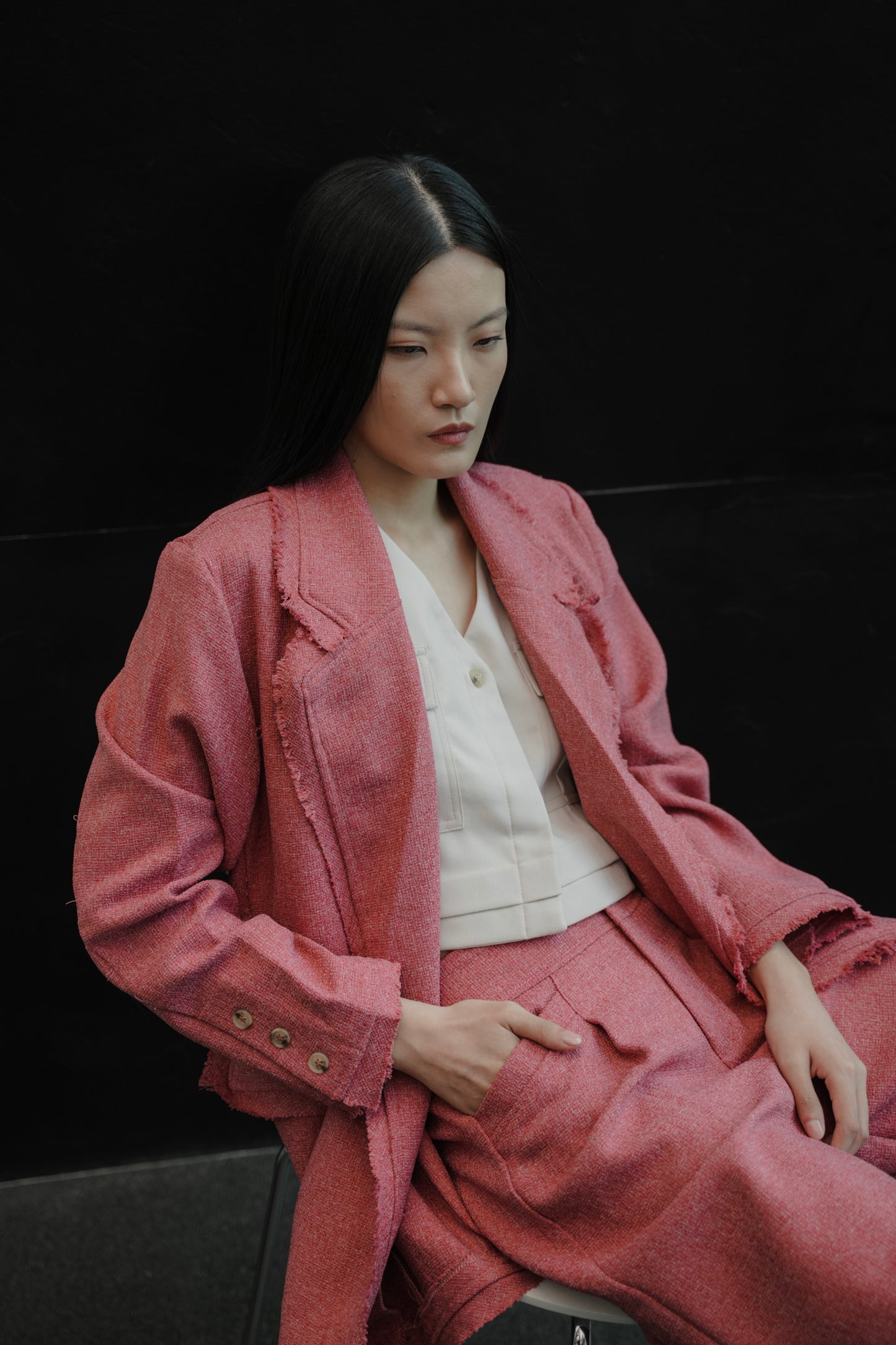 ELXIEL TWEED BLAZER IN POPPY LILY