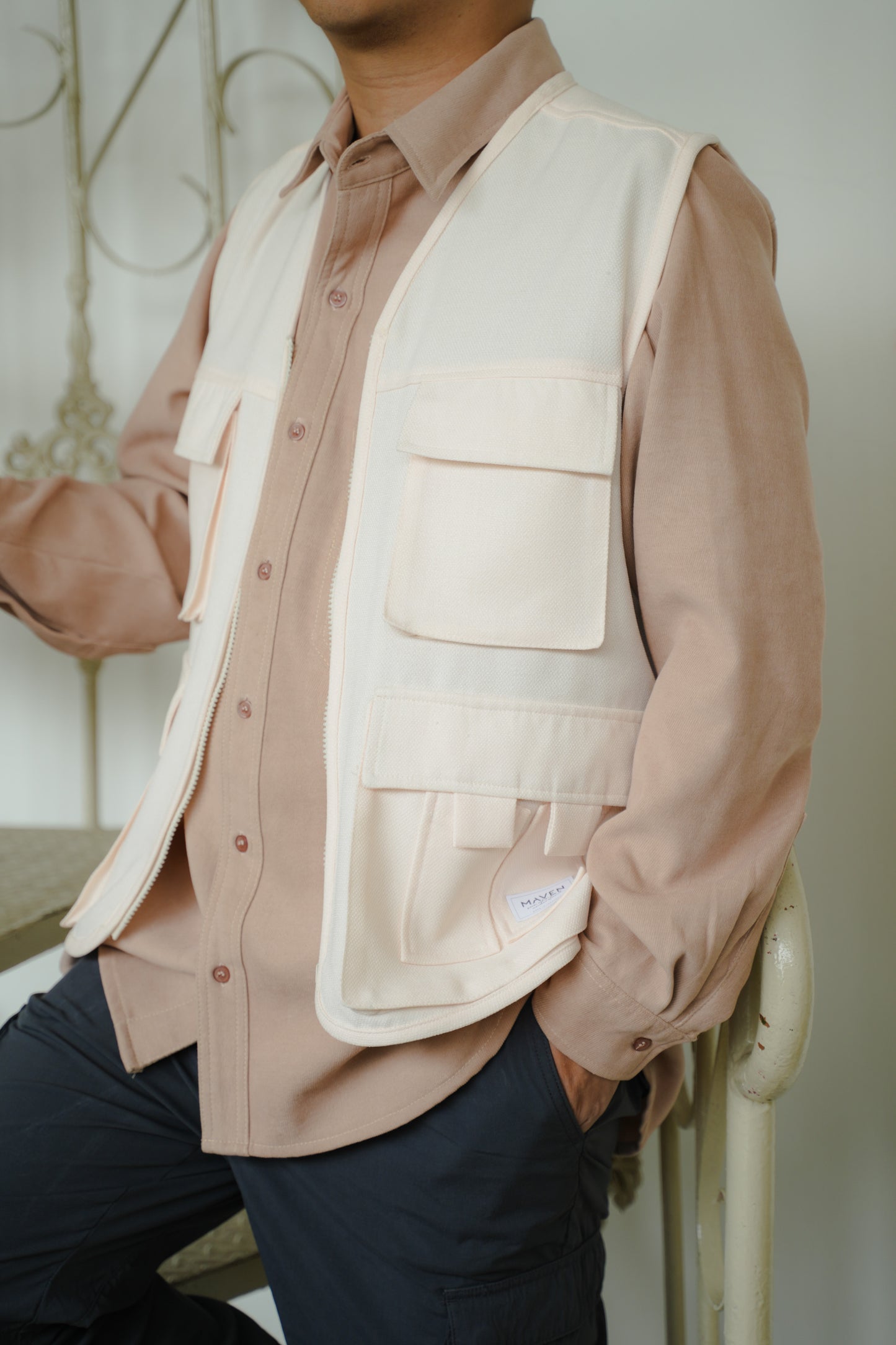 ARKET VEST IN CANOLLI