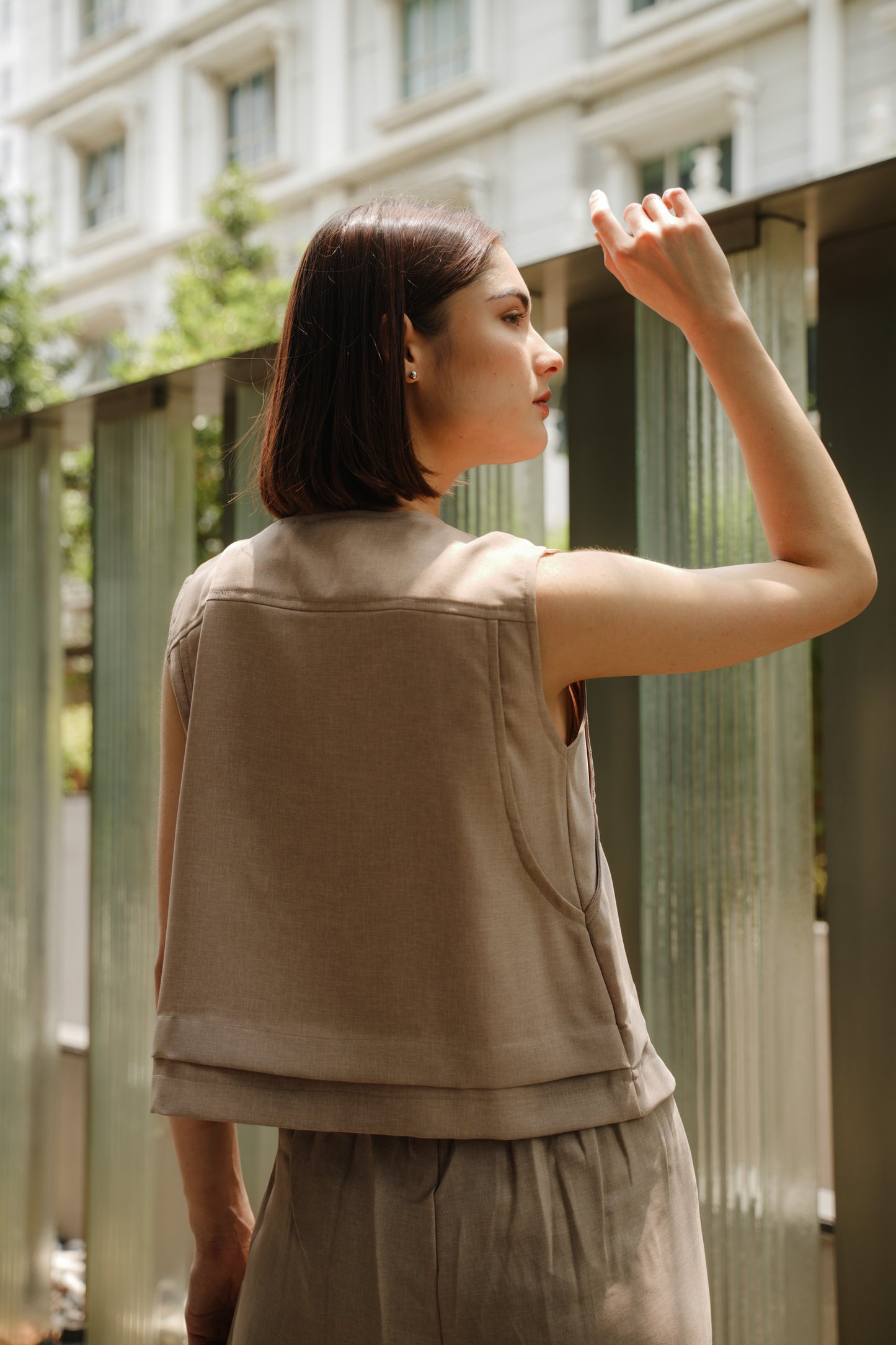 DEFECT 15% - NEGISHI TOP SLEEVELESS IN GRANOLA