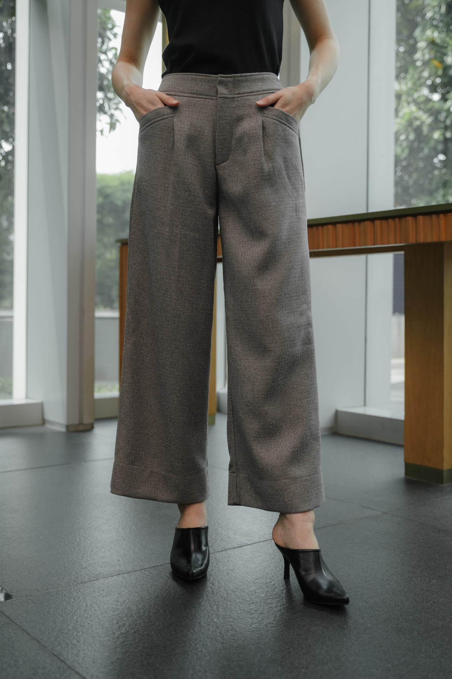 PROTO PANT IN PORT ROYAL