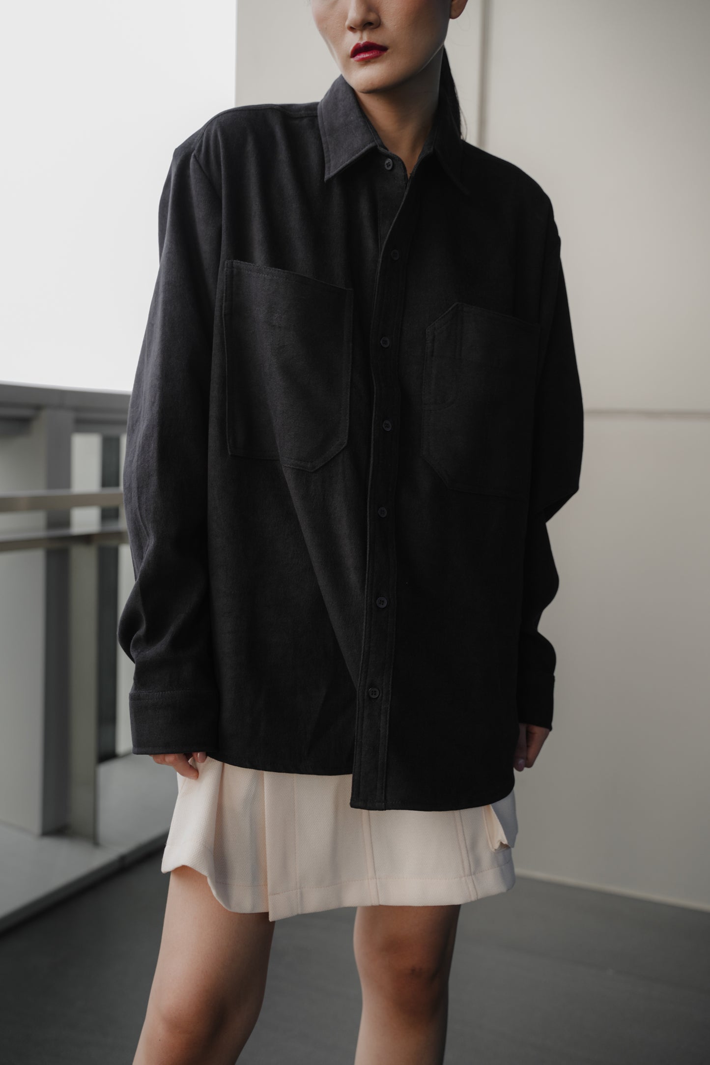EBISU SHIRT IN LONG BLACK
