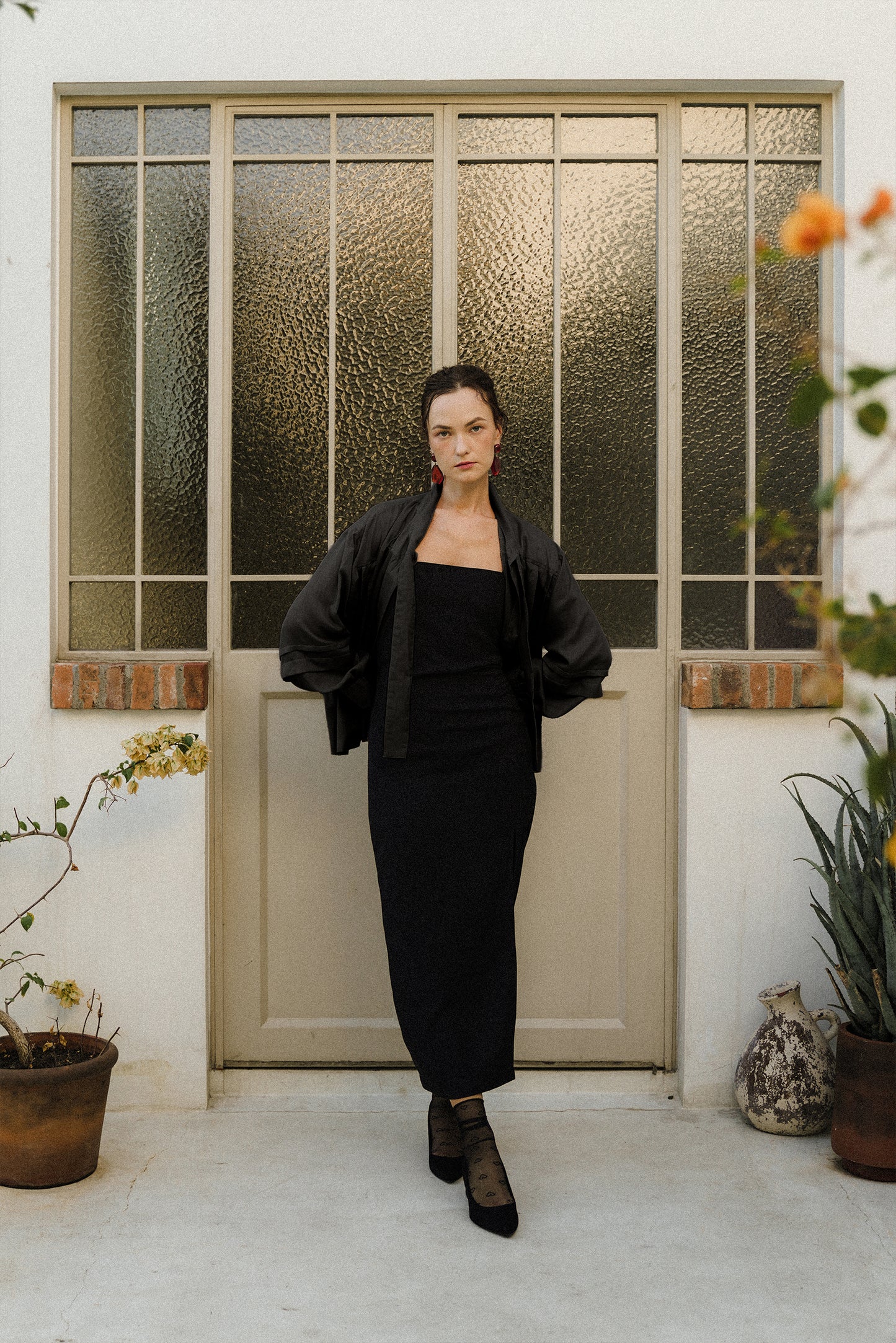 SOLEIL OUTER IN DEEP BLACK