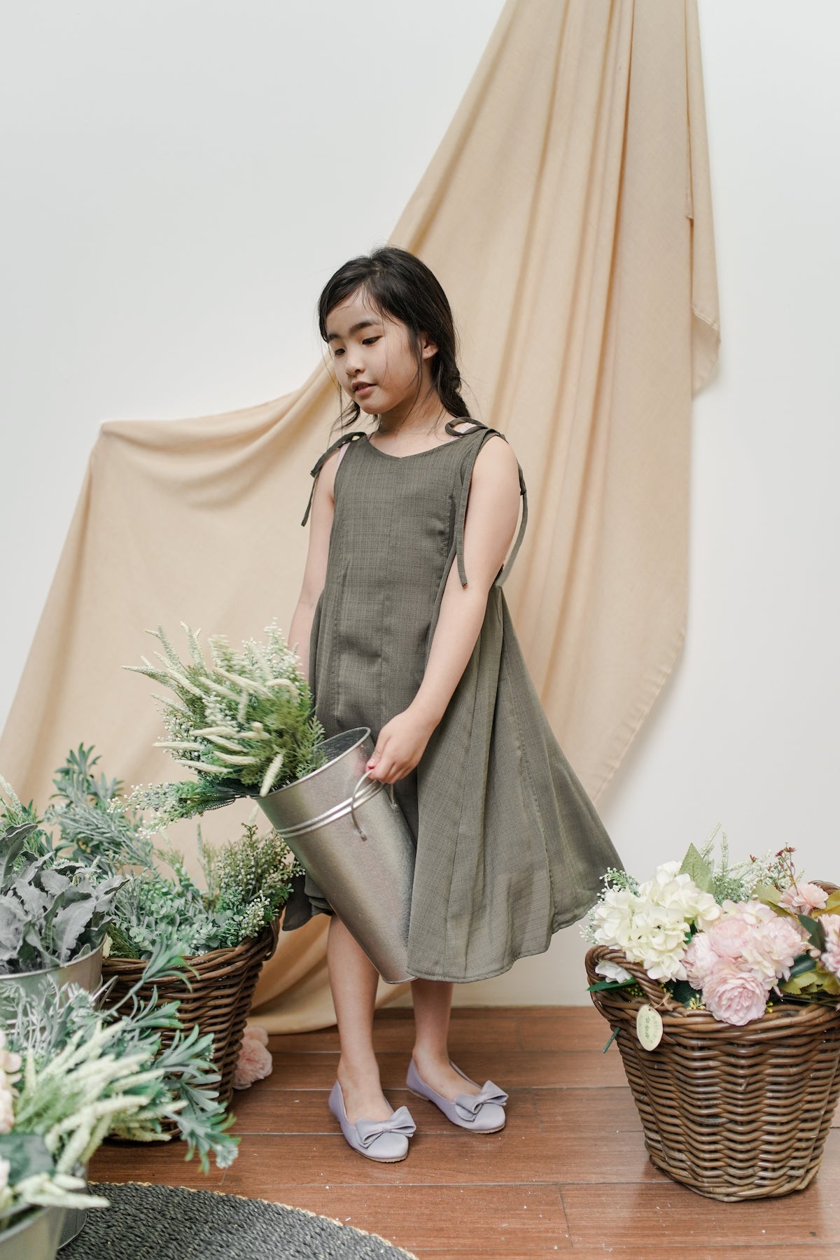 MINI KAERYS DRESS IN TRUFFLE GREEN