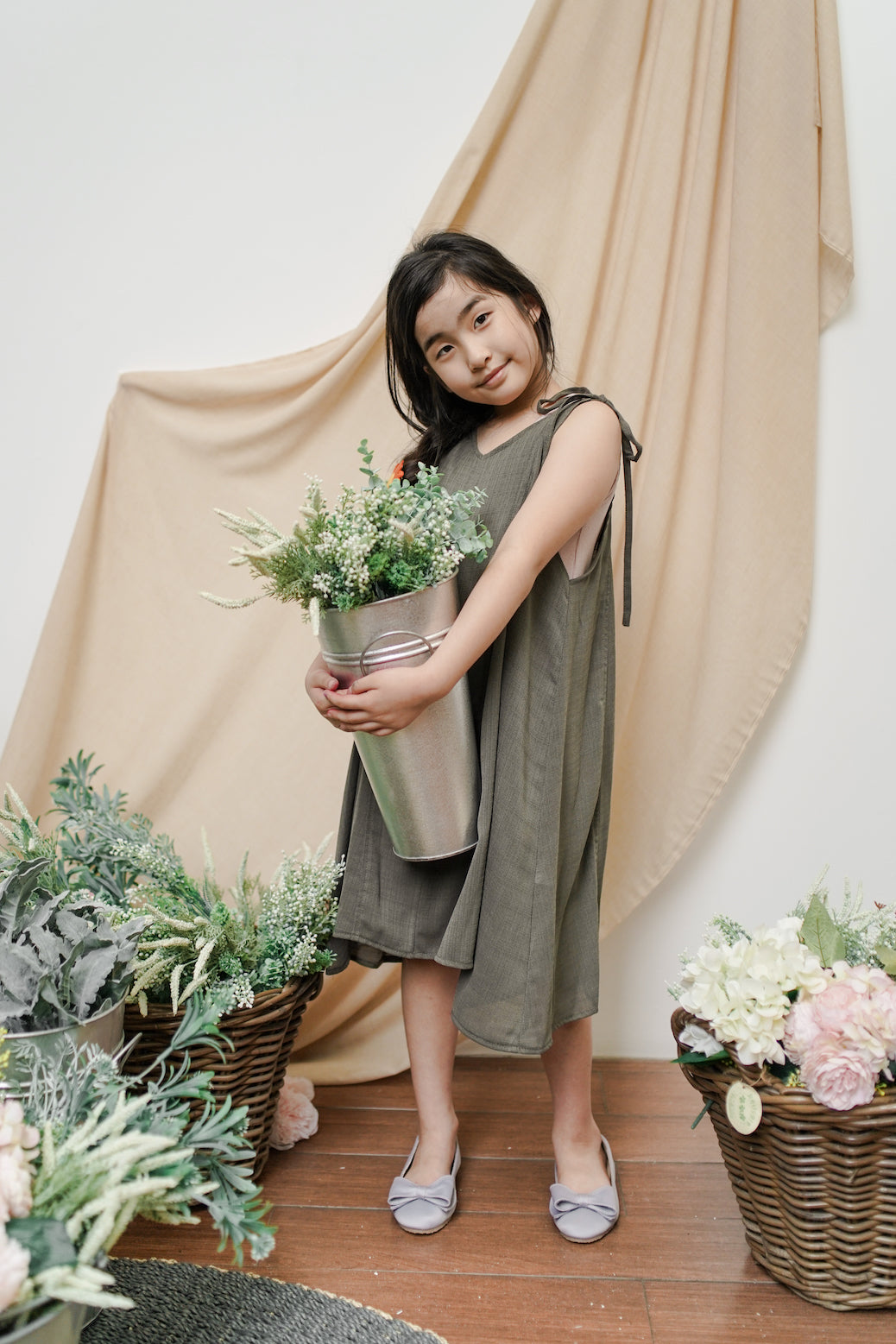 MINI KAERYS DRESS IN TRUFFLE GREEN