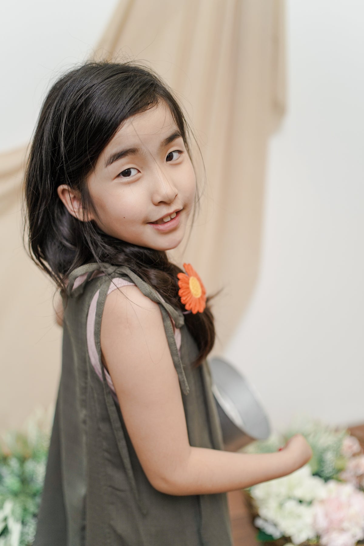 MINI KAERYS DRESS IN TRUFFLE GREEN