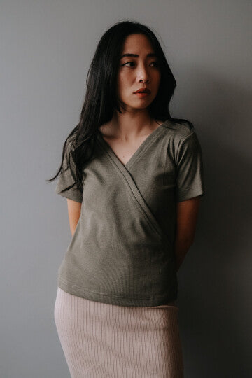BIGAIL TOP IN OLIVE SAGE