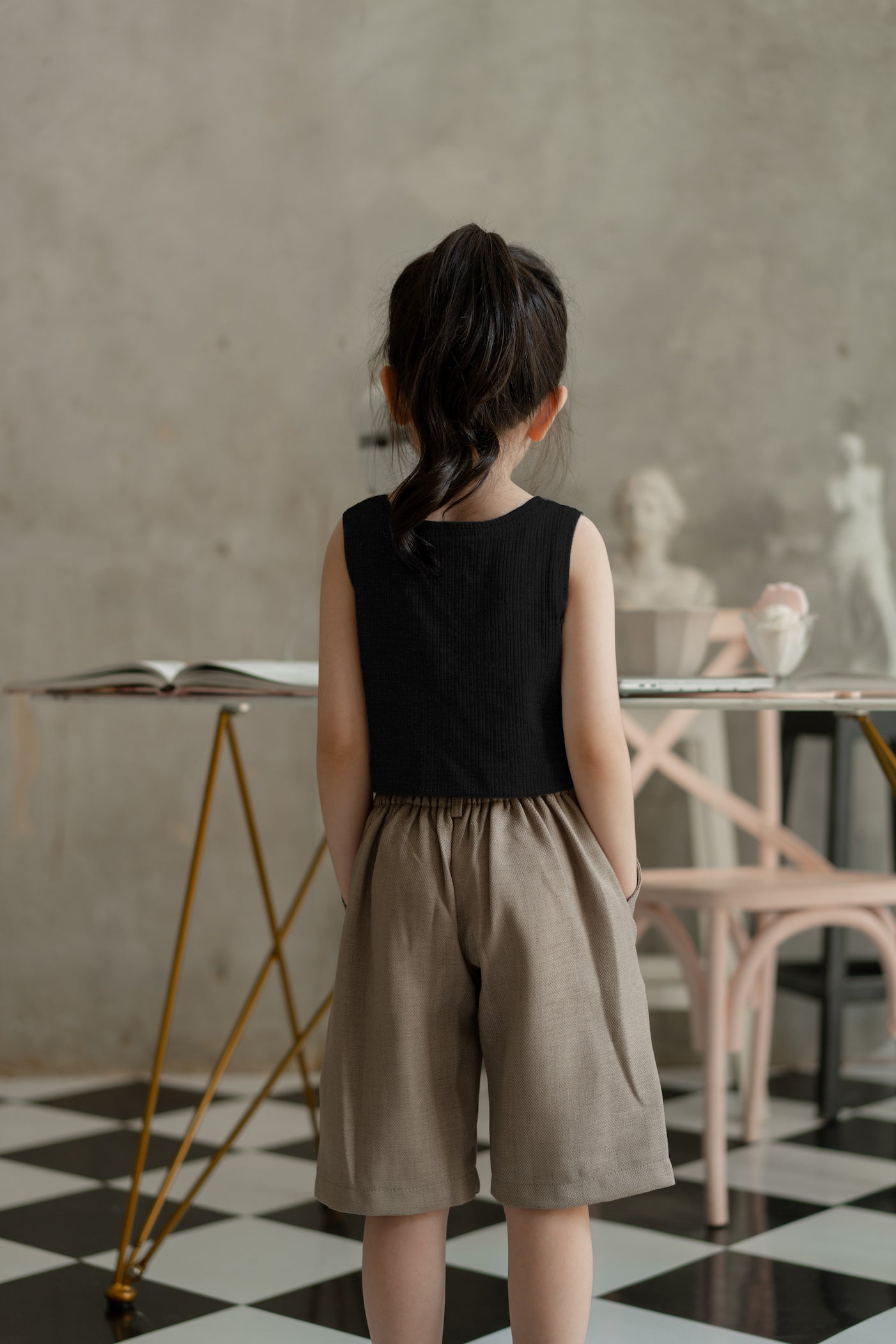 MINI BIGAIL CROP IN DEEP BLACK
