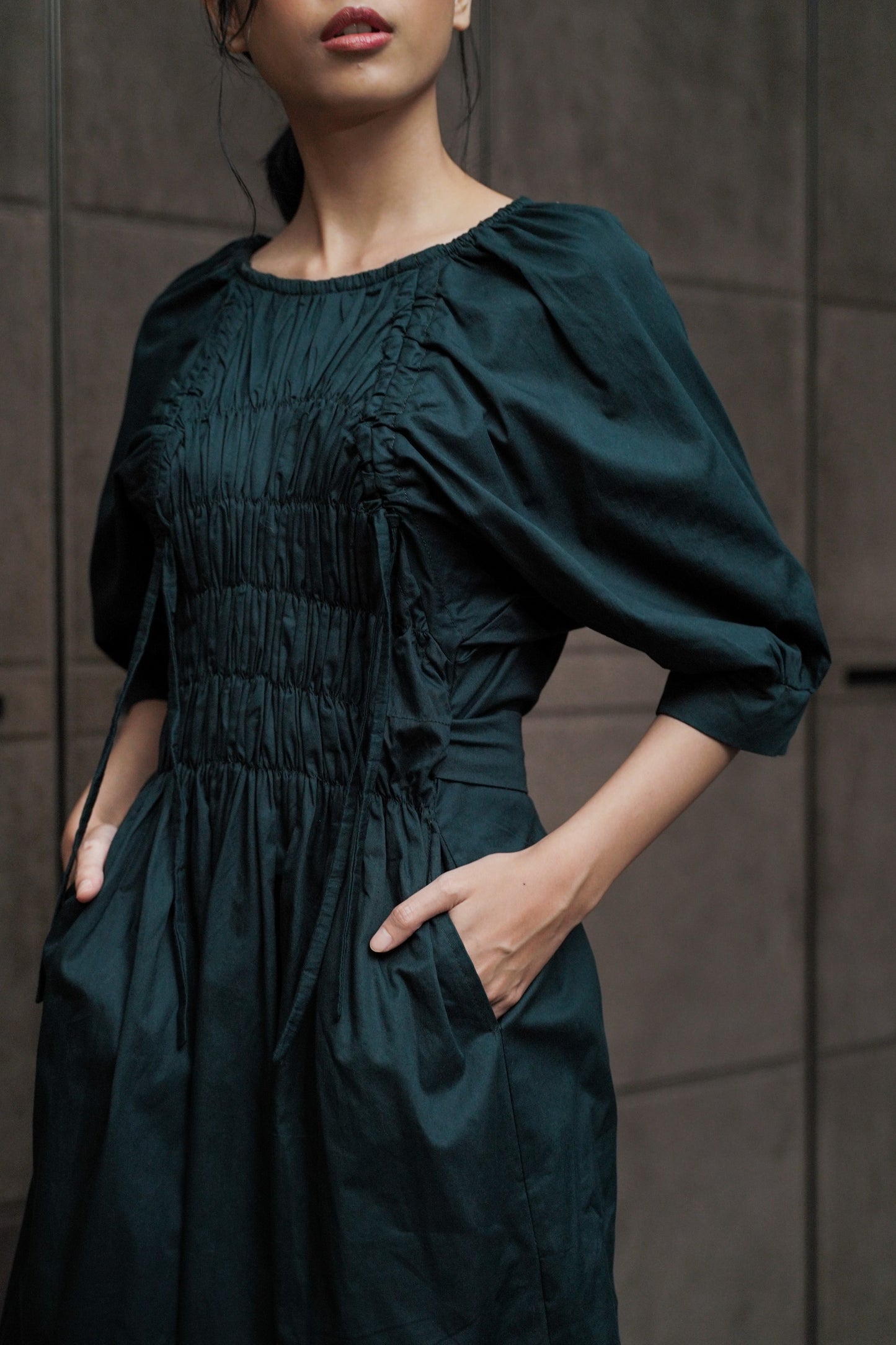 KELLY DRESS IN BASIL