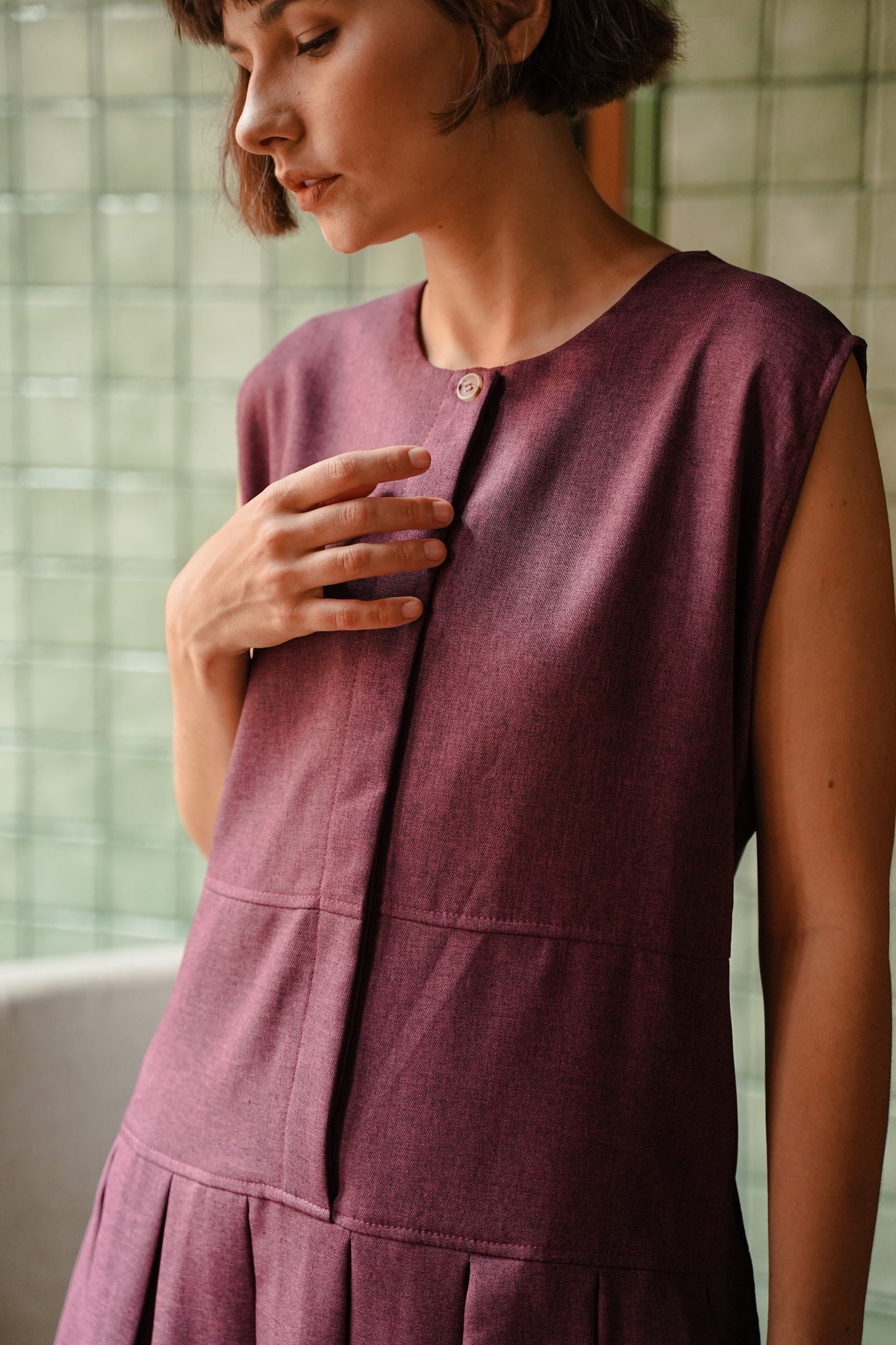 AMELIA DRESS SLEEVELESS IN SUNDRIED TOMATO