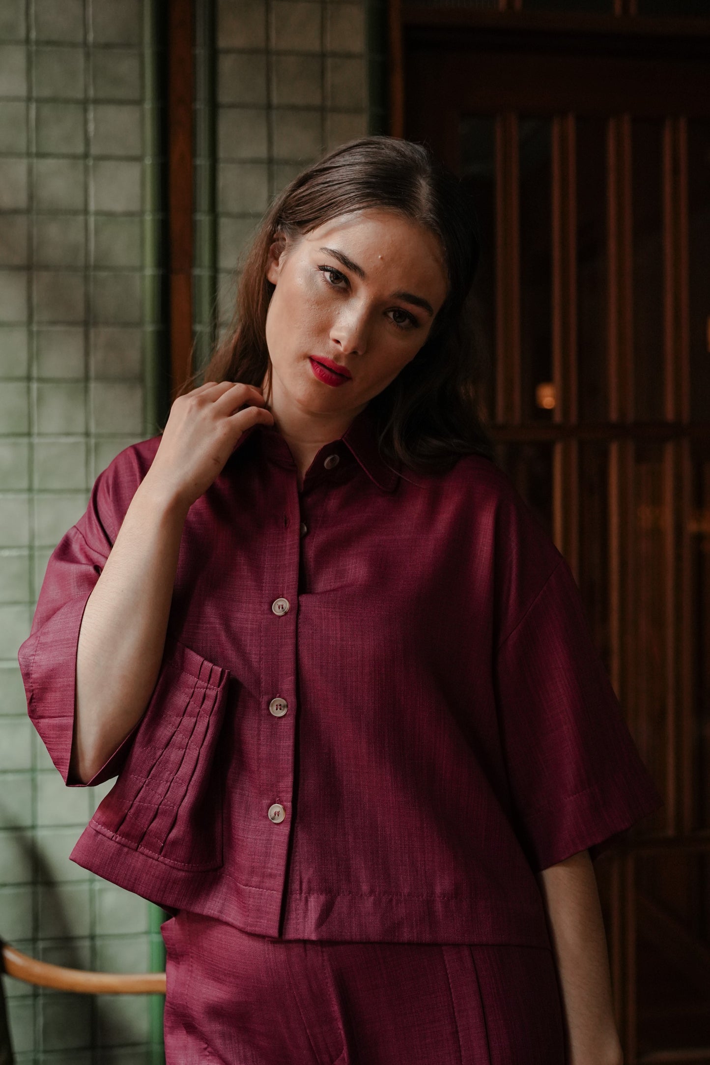CLARA SHIRT IN VELVET RED