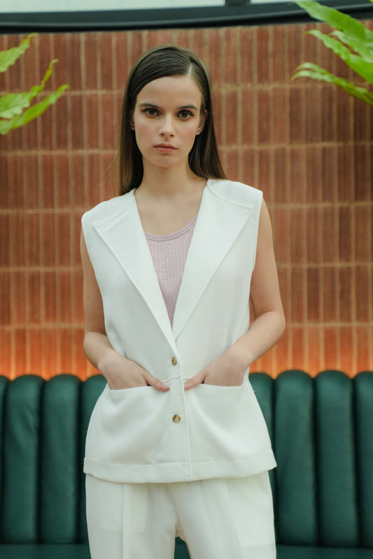 HONORE VEST IN PEARL WHITE
