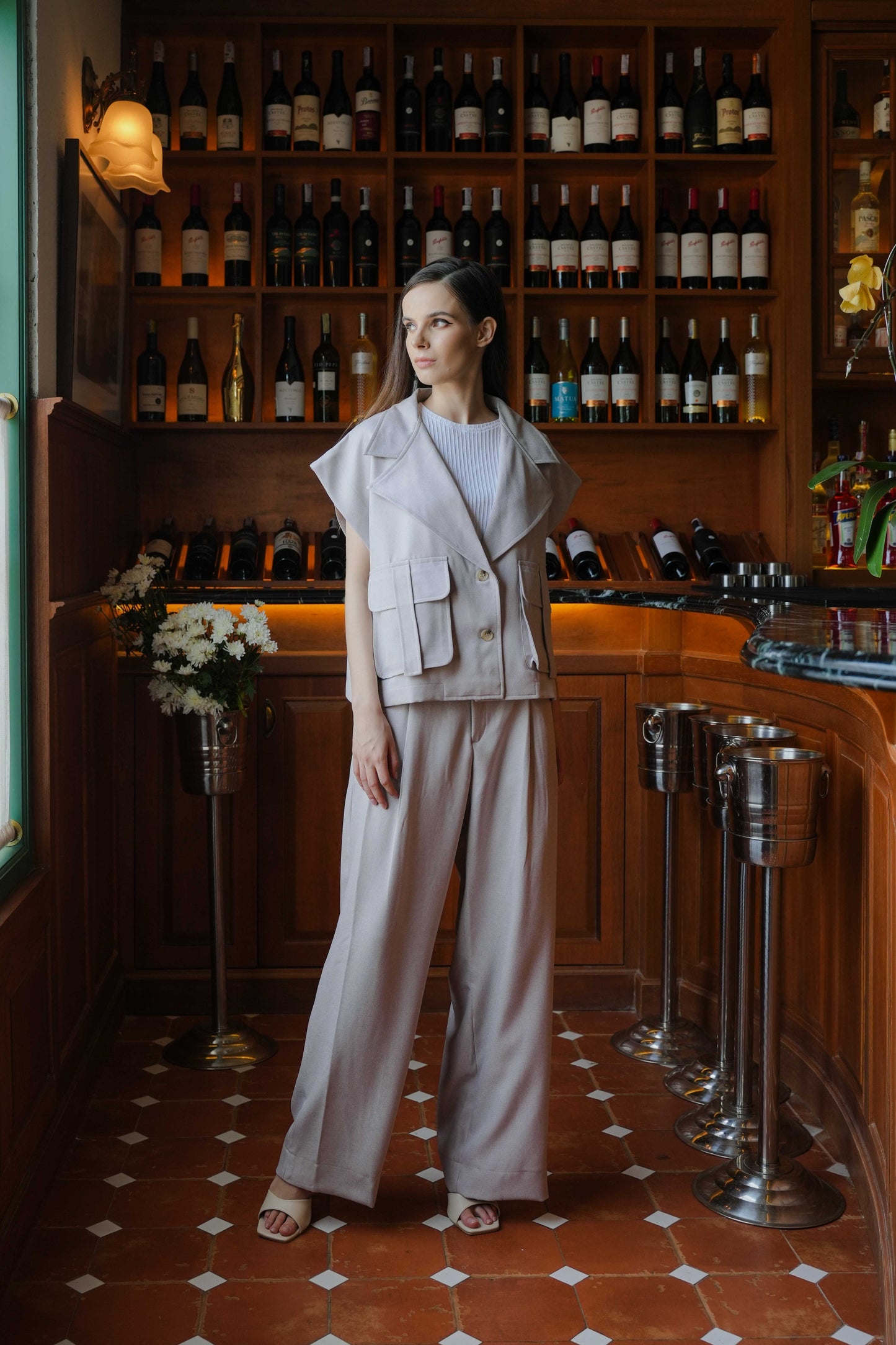 MONTEROSSO VEST IN PHANTOM GREY