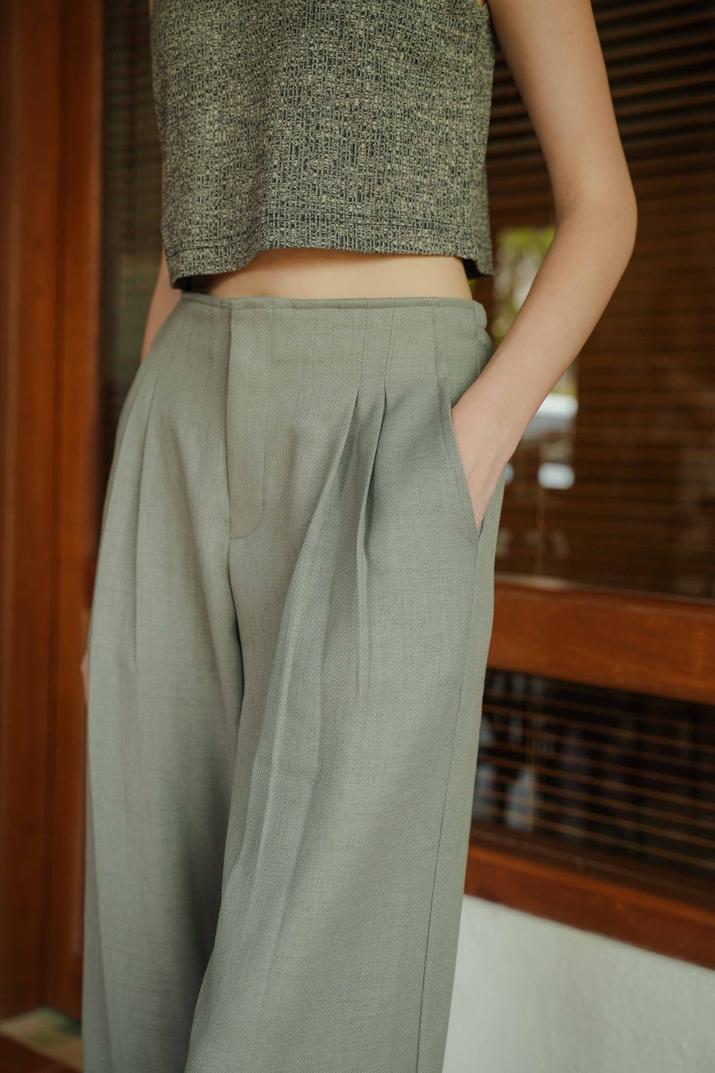 JOOSIE PANT IN AVOCADO OIL