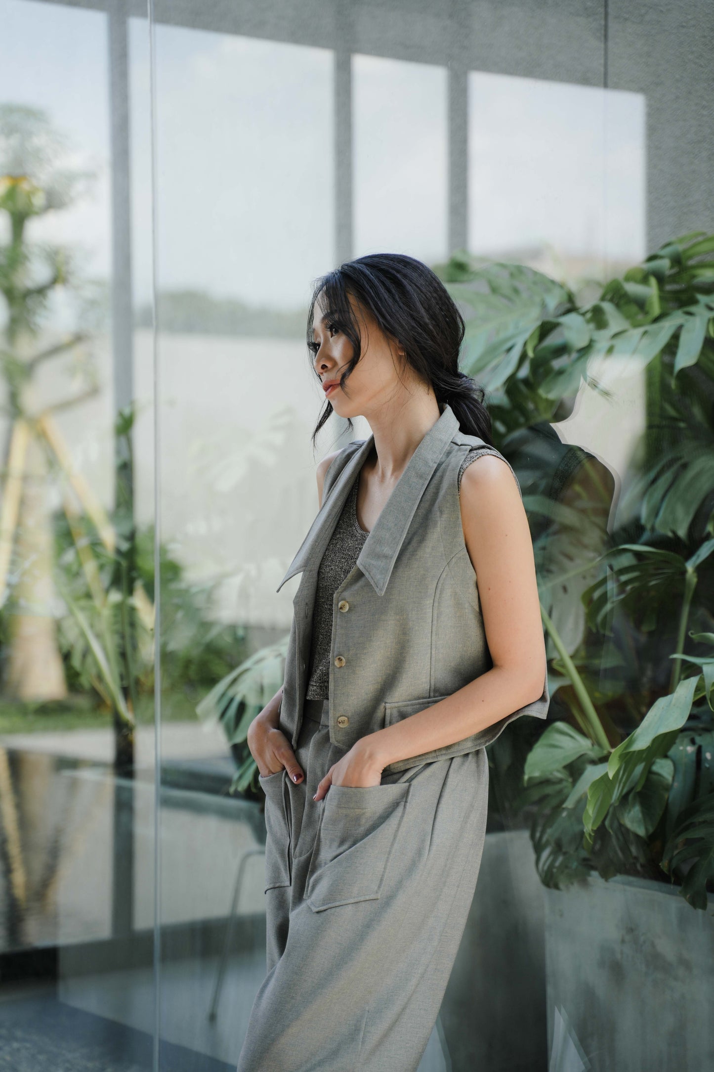 TROCADERO VEST IN RAINDROPS