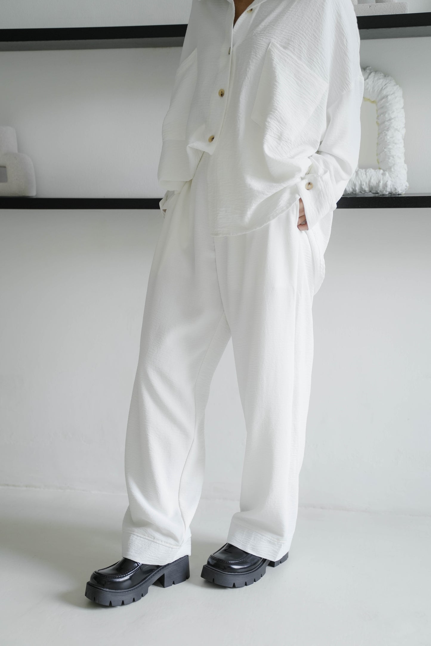 CHU PANT IN PEARL WHITE