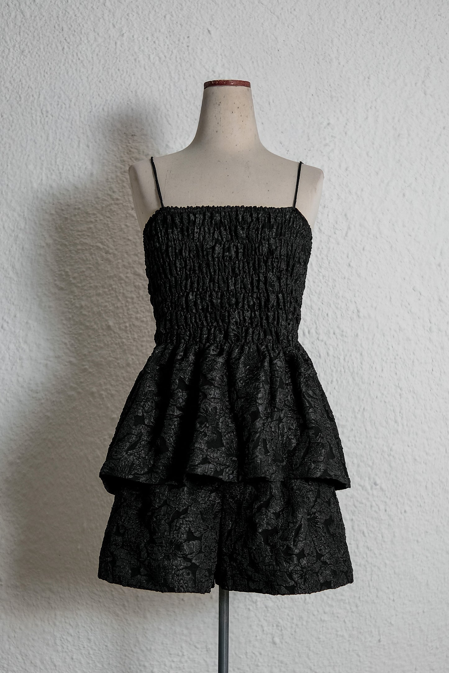 LUNETTE TANK IN NOIR