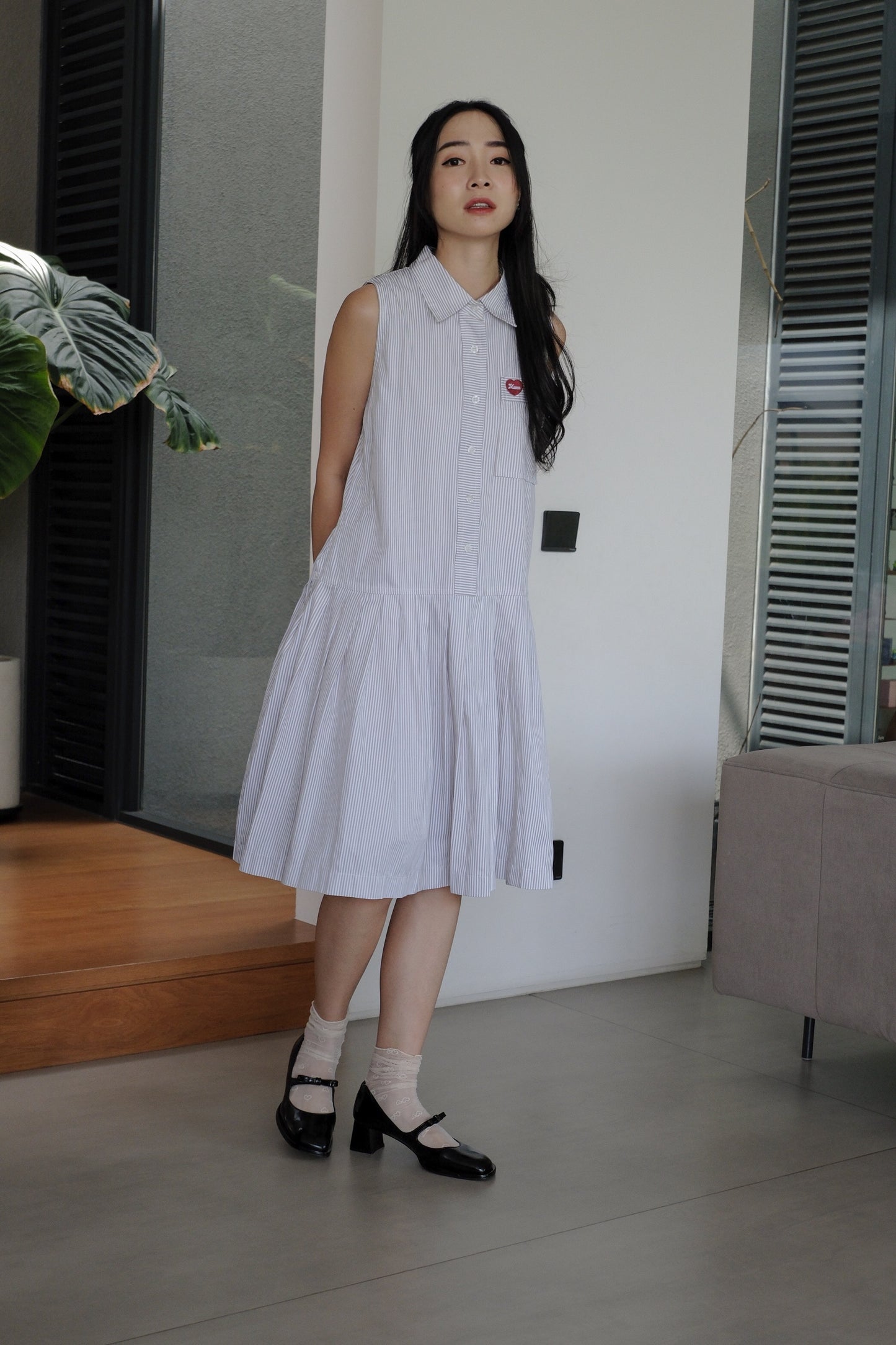 JORDIE DRESS IN EARL GREY