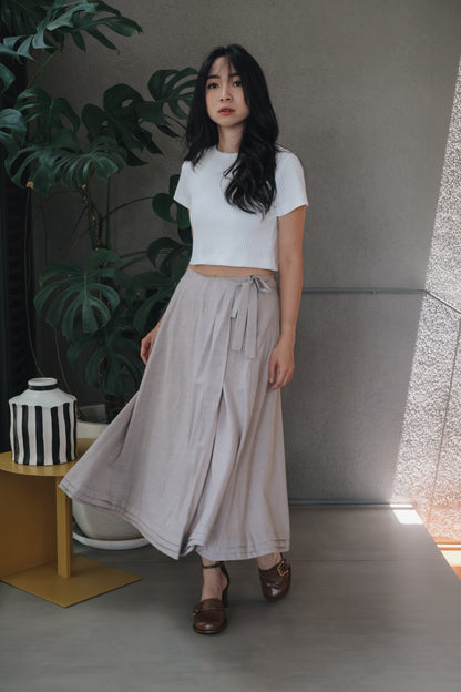 ADORE SKIRT IN MILKYWAY