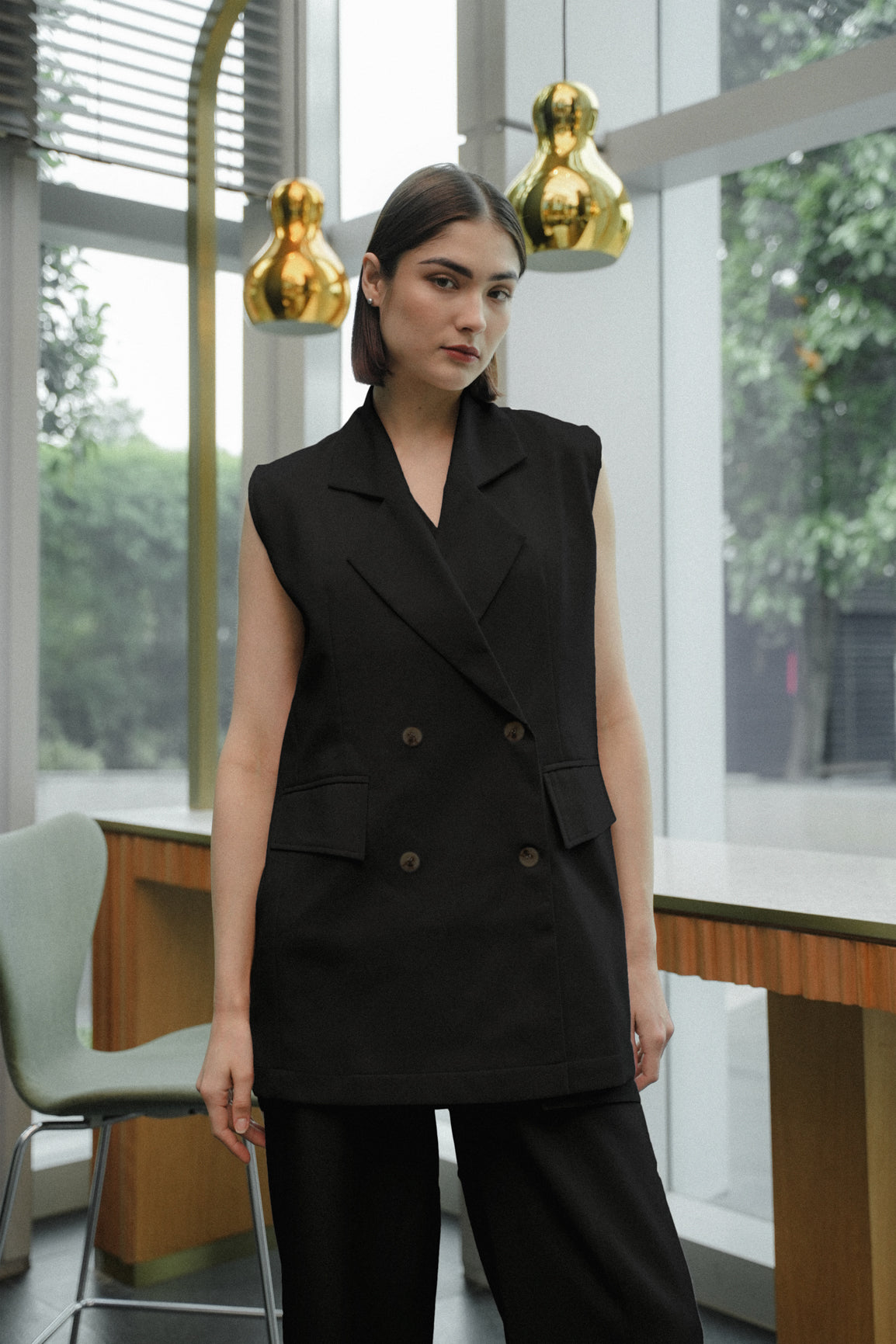 KANA BLAZER IN DEEP BLACK