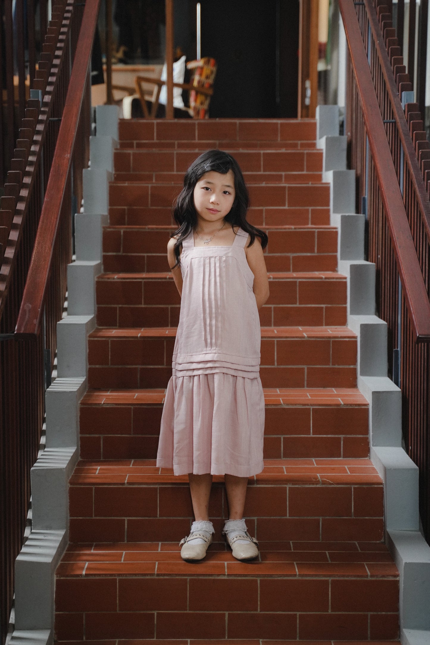 MINI CELINA IN ROSE GARDEN