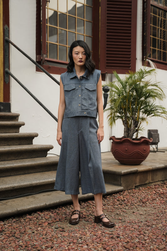 JUN IN PARISIAN BLUE