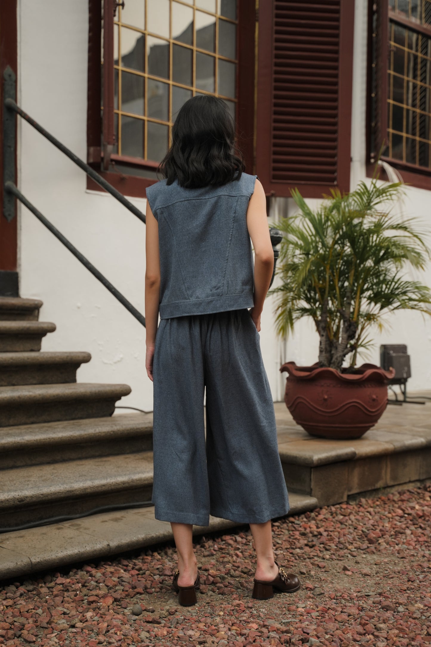 JUN IN PARISIAN BLUE