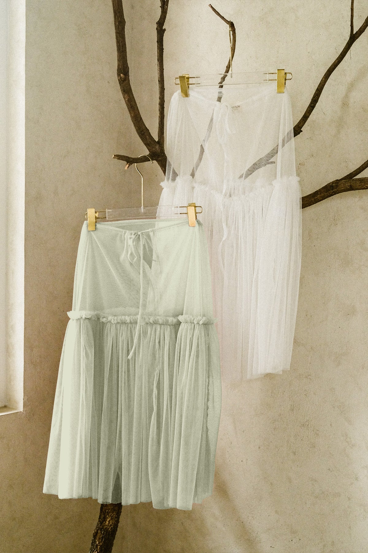LULLA TULLE IN OFFWHITE