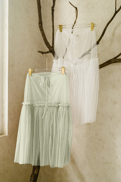 LULLA TULLE IN OFFWHITE