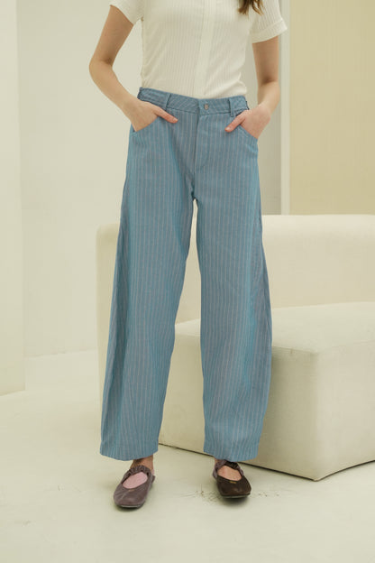 BASTIAN DENIM PANT IN WHISPY BLUE