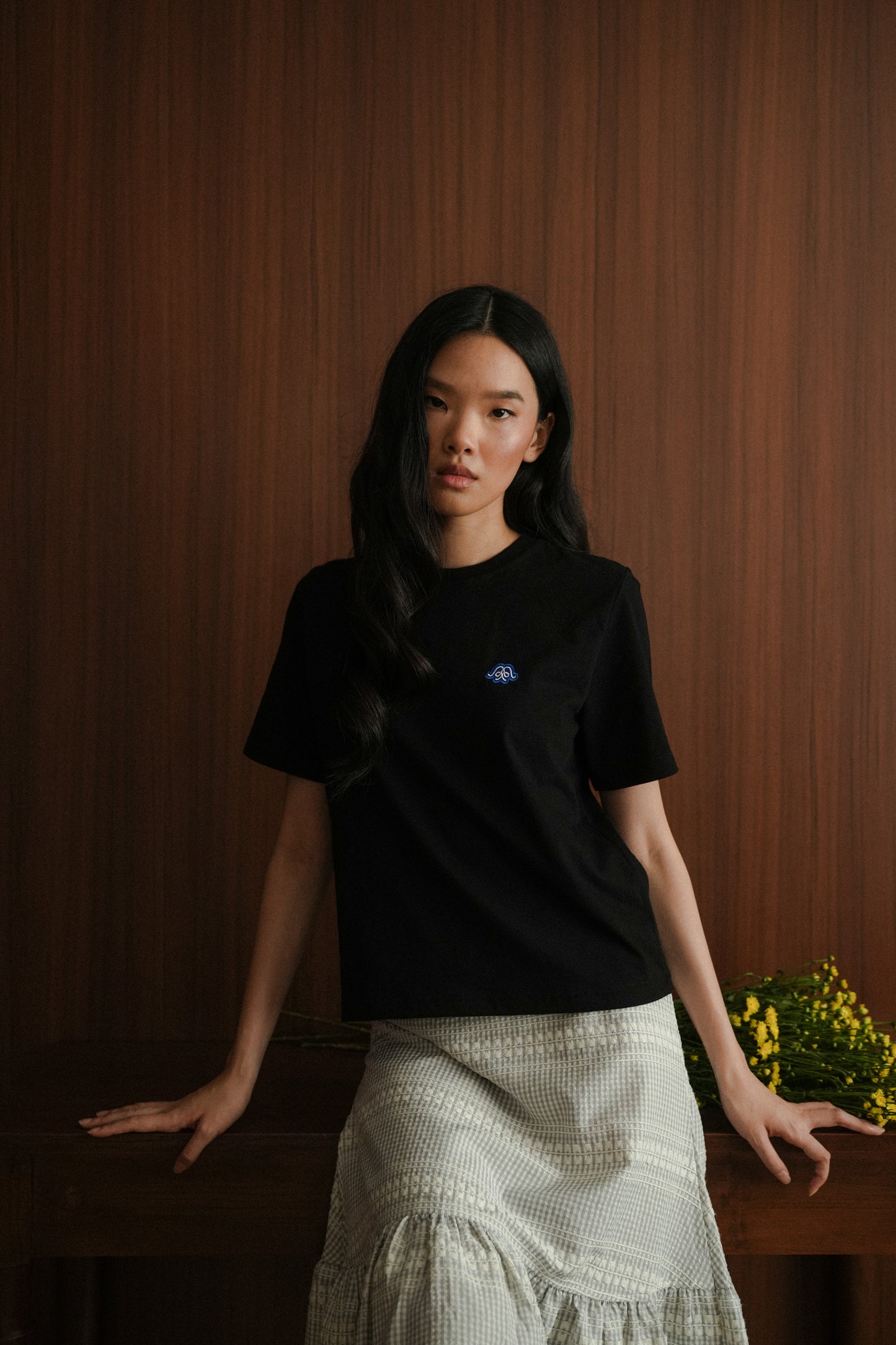 MAVE UNISEX TEES IN DEEPBLACK