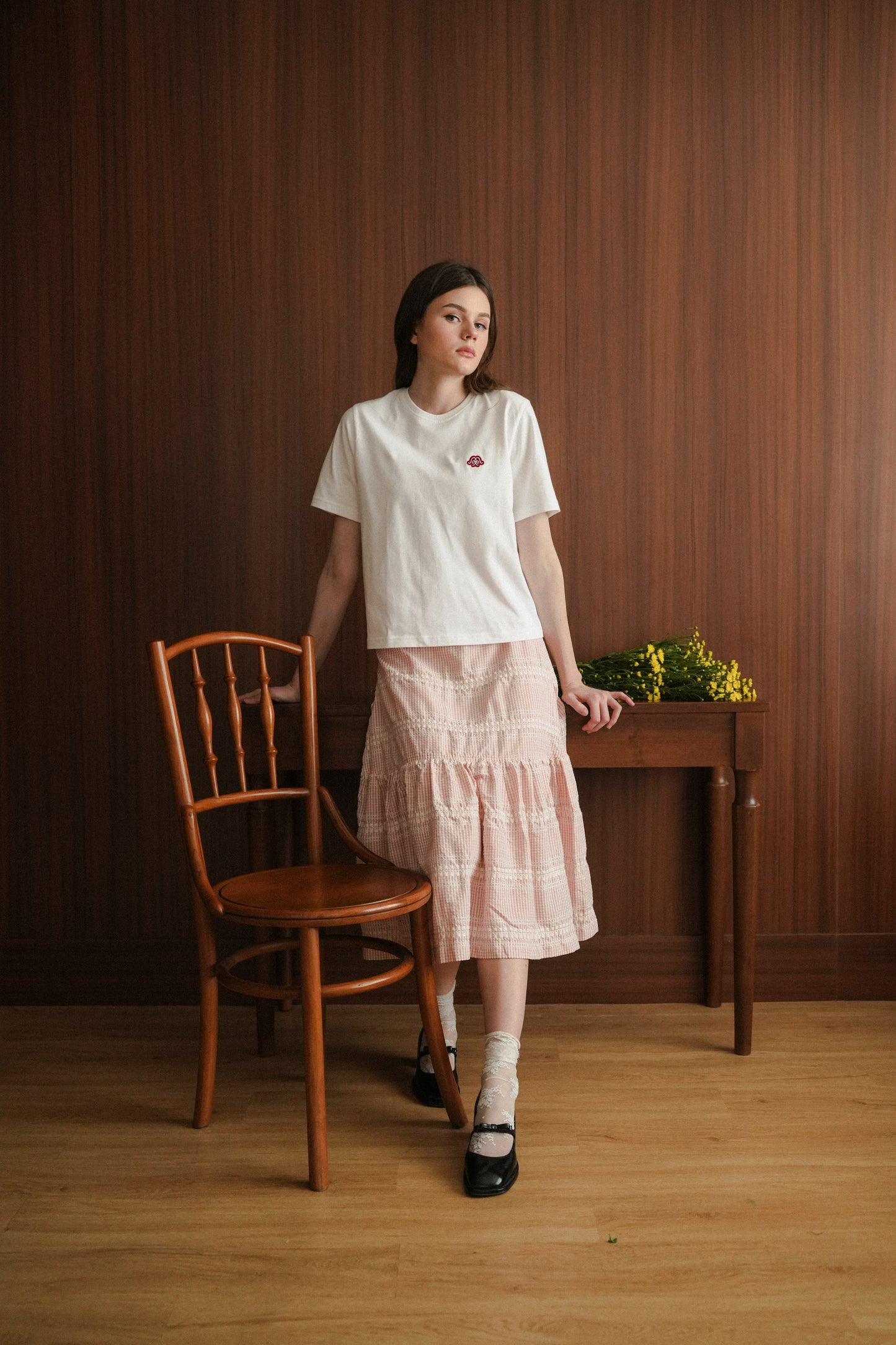 MAVE UNISEX TEES IN OFFWHITE